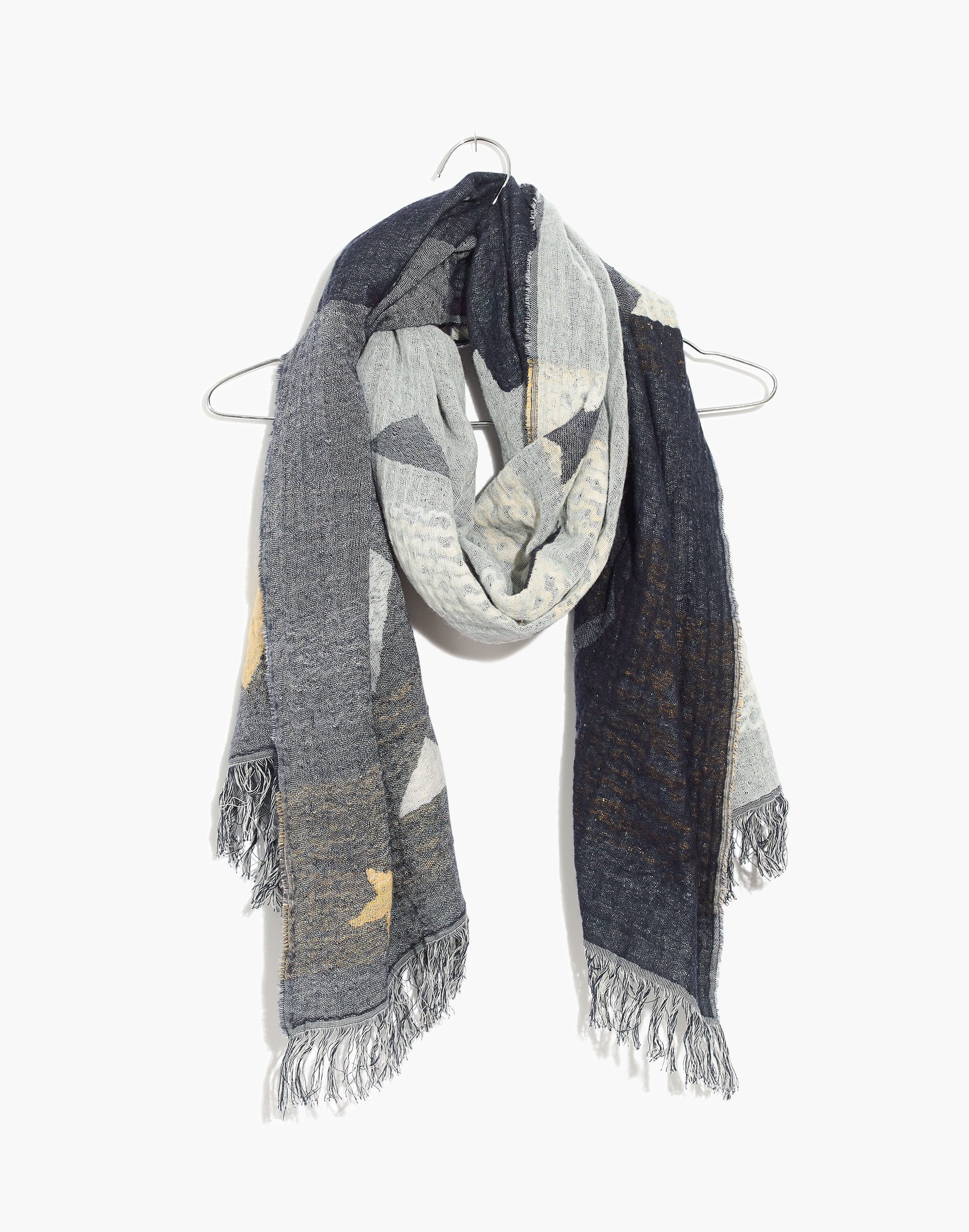 Geo-Star Jacquard Scarf