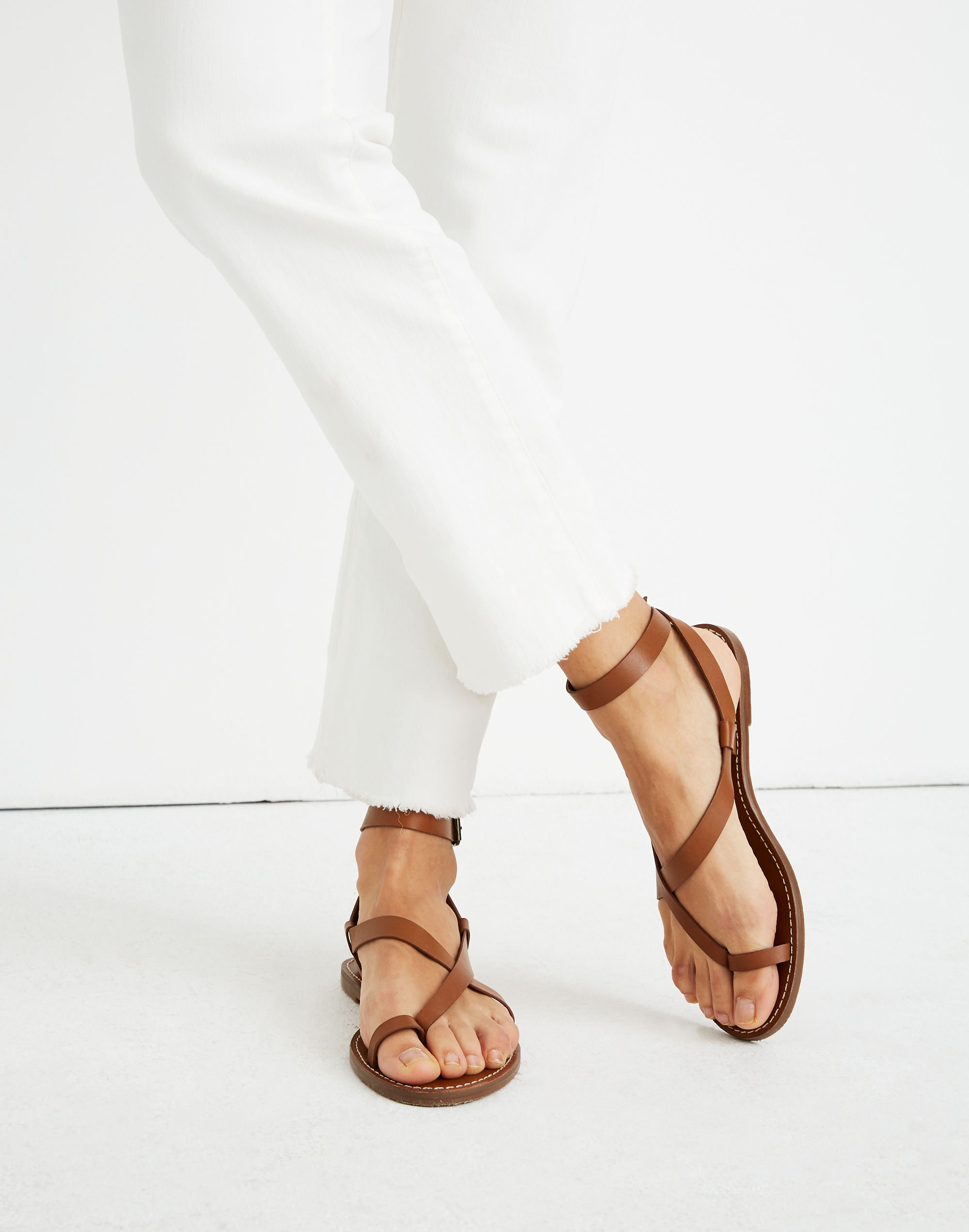 The High-Rise Slim Boyjean in Tile White
