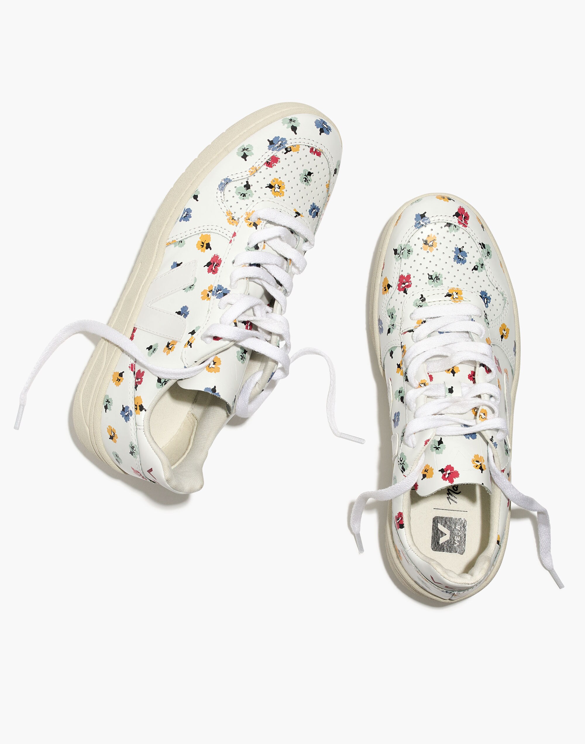 Madewell x Veja&trade; V-10 Leather Sneakers in Confetti Floral