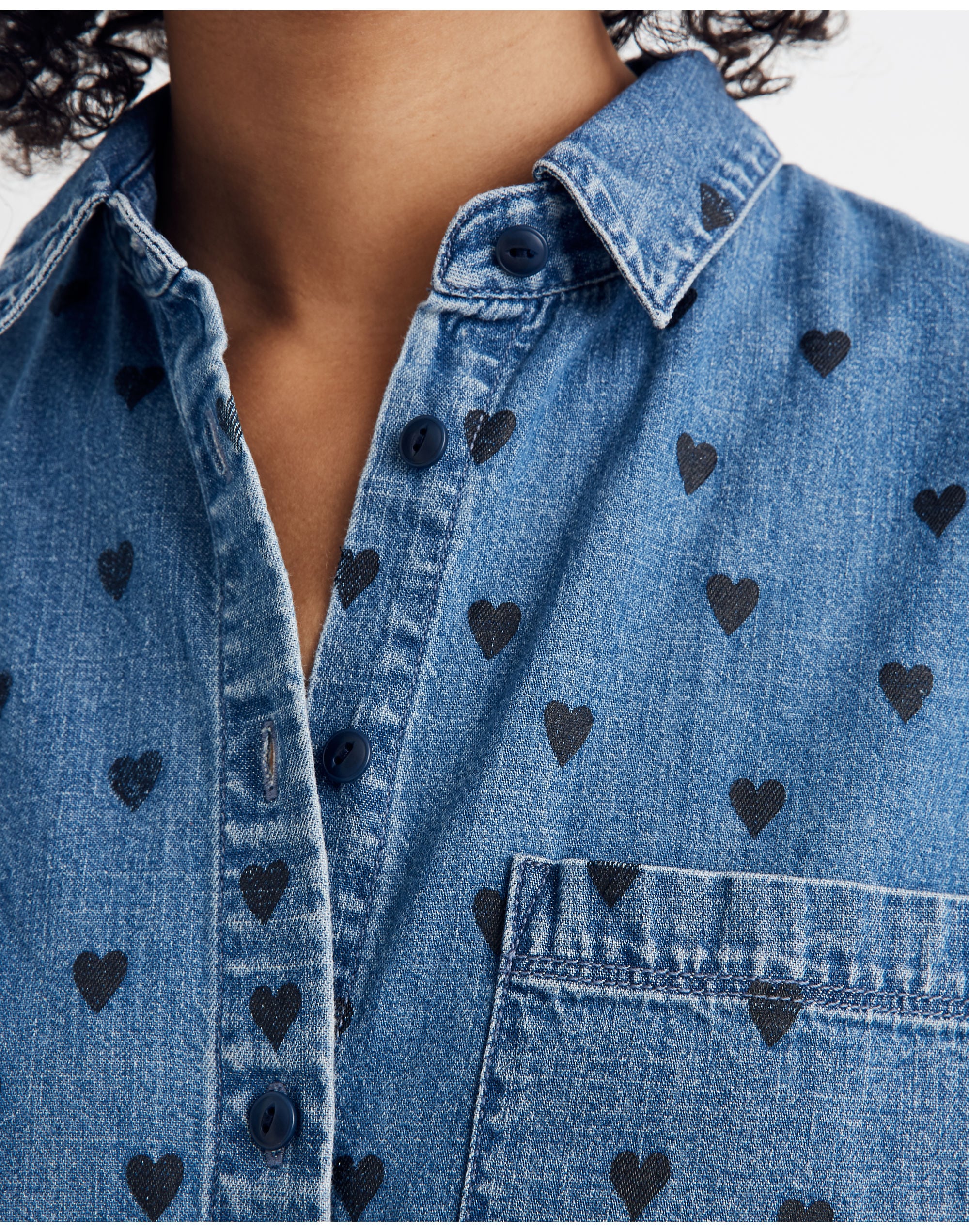 Denim Short-Sleeve Tie-Front Shirt in Heart Print