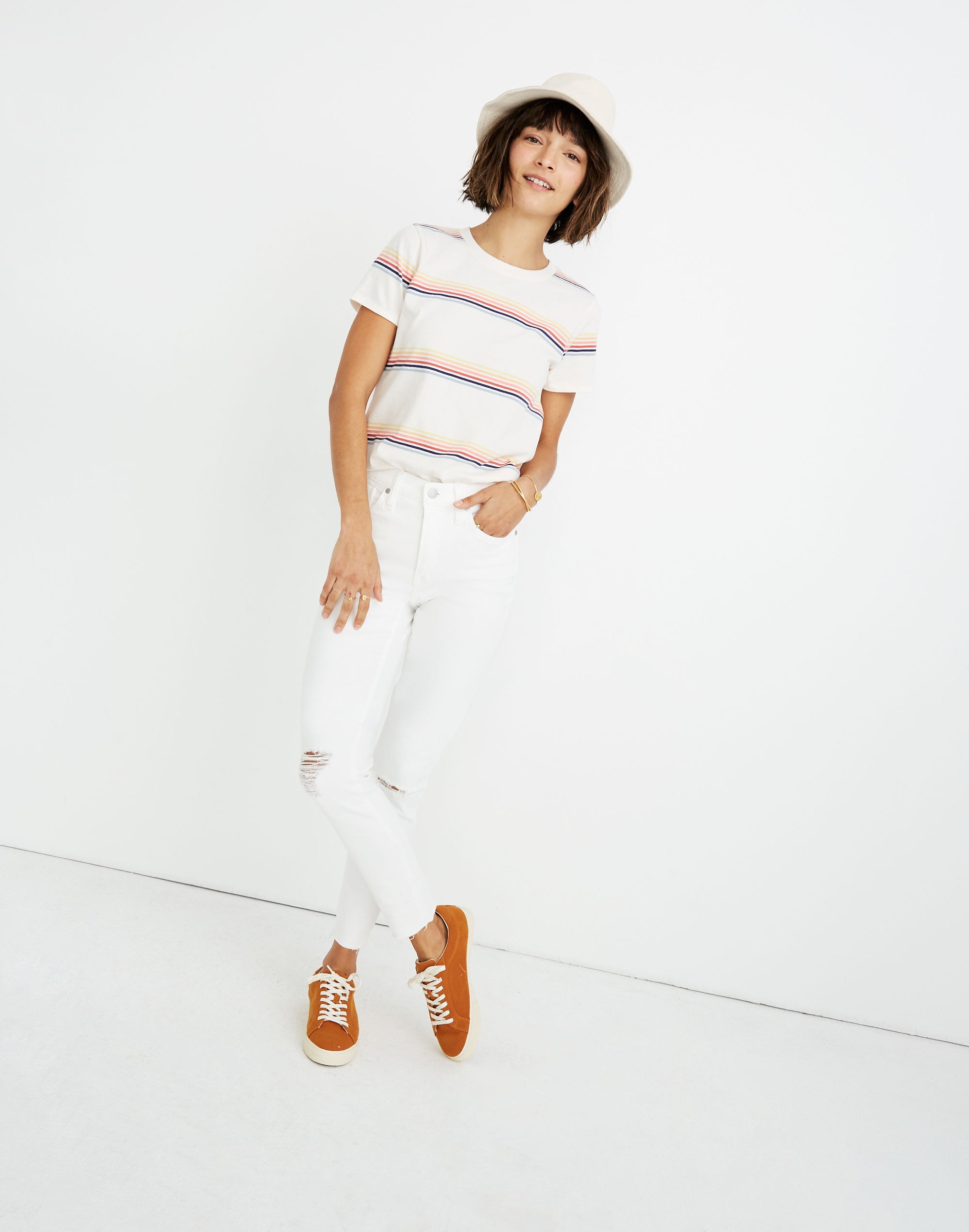 Petite 9" Mid-Rise Skinny Crop Jeans in Pure White: Knee-Rip Edition