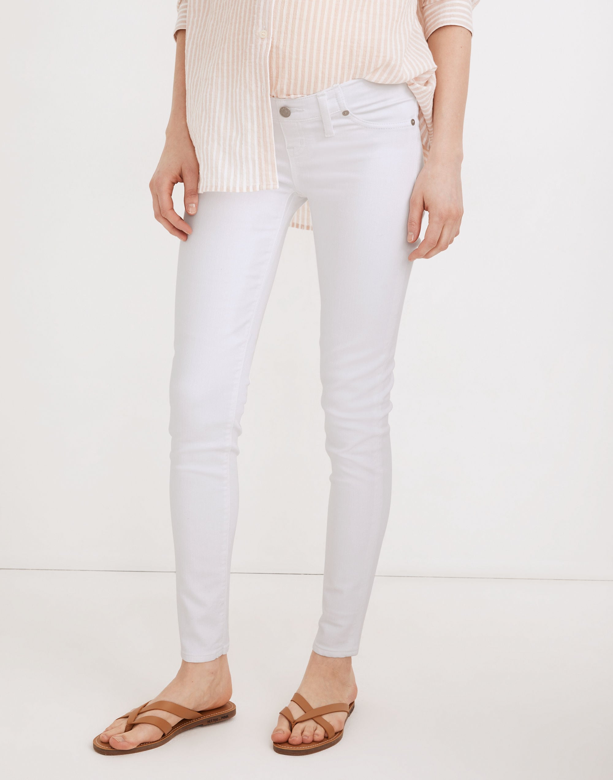 Maternity Side-Panel Skinny Jeans in Pure White: Adjustable Edition