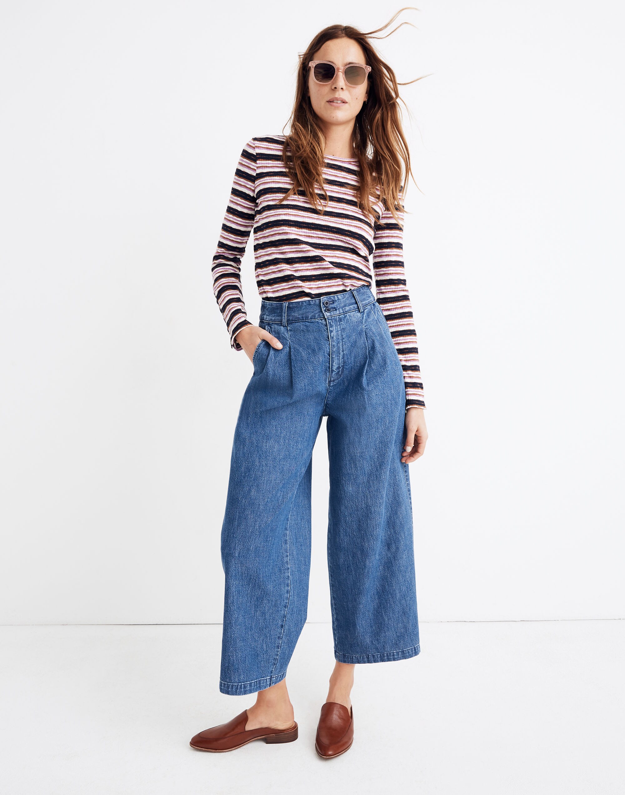 Petite Pleated Wide-Leg Jeans