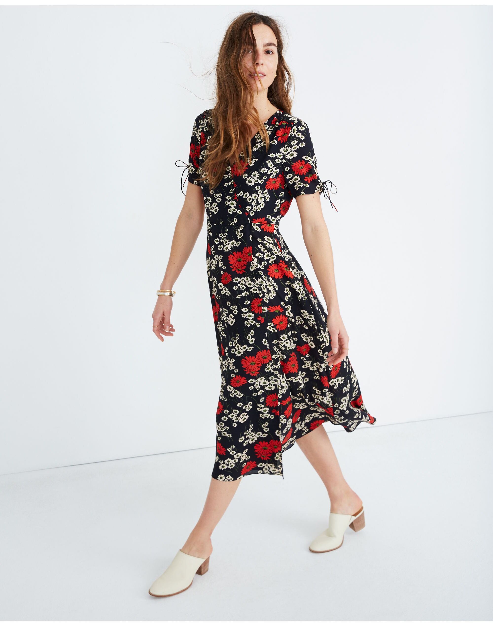 Peekaboo-Sleeve Midi Dress in Hillside Daisies