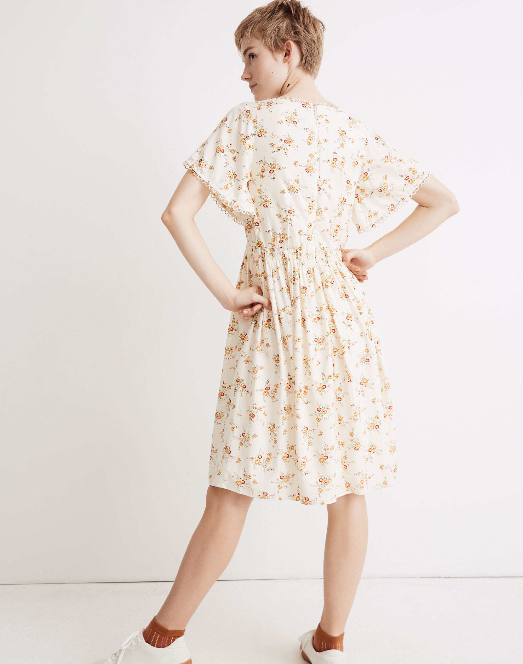 Loop-Trim Mini Dress in Windowbox Floral