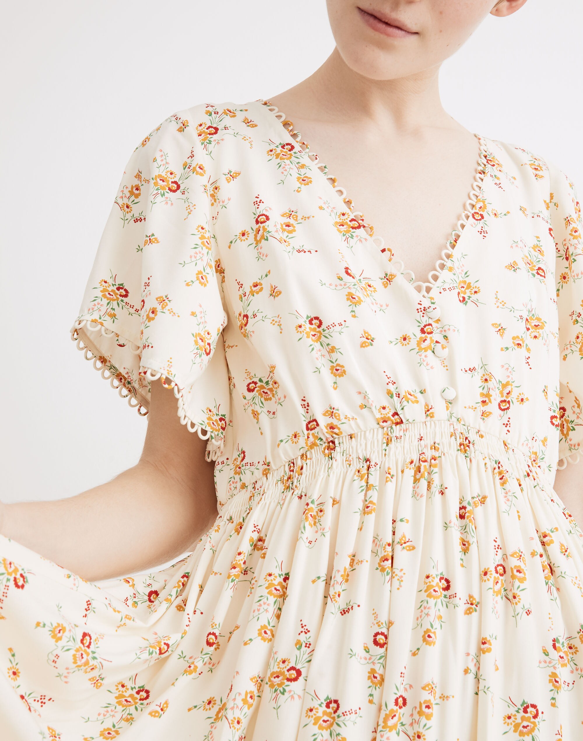 Loop-Trim Mini Dress in Windowbox Floral