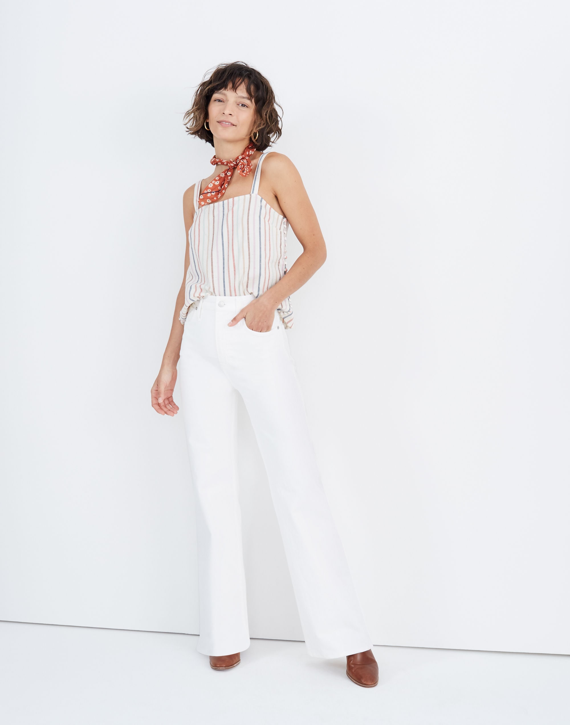 11" High-Rise Flare Jeans in Tile White