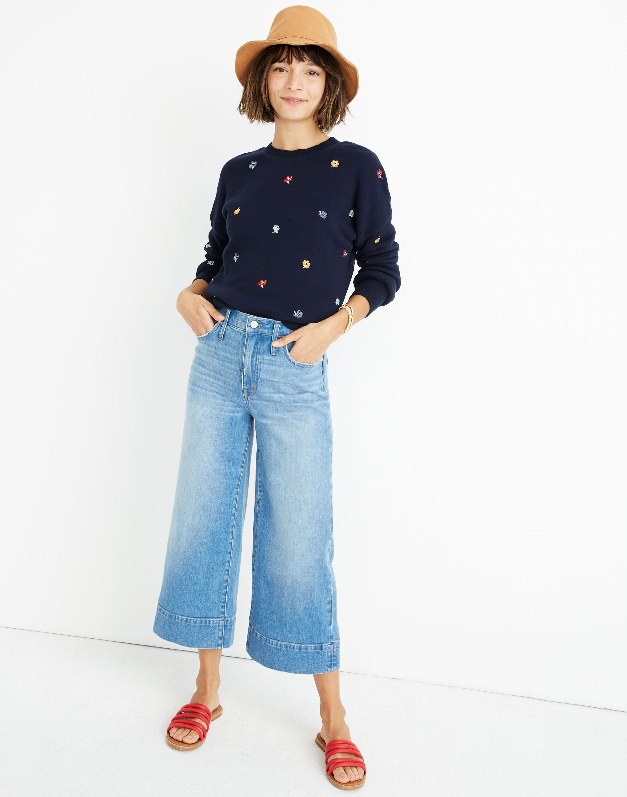 wide-leg crop jeans in delancey wash