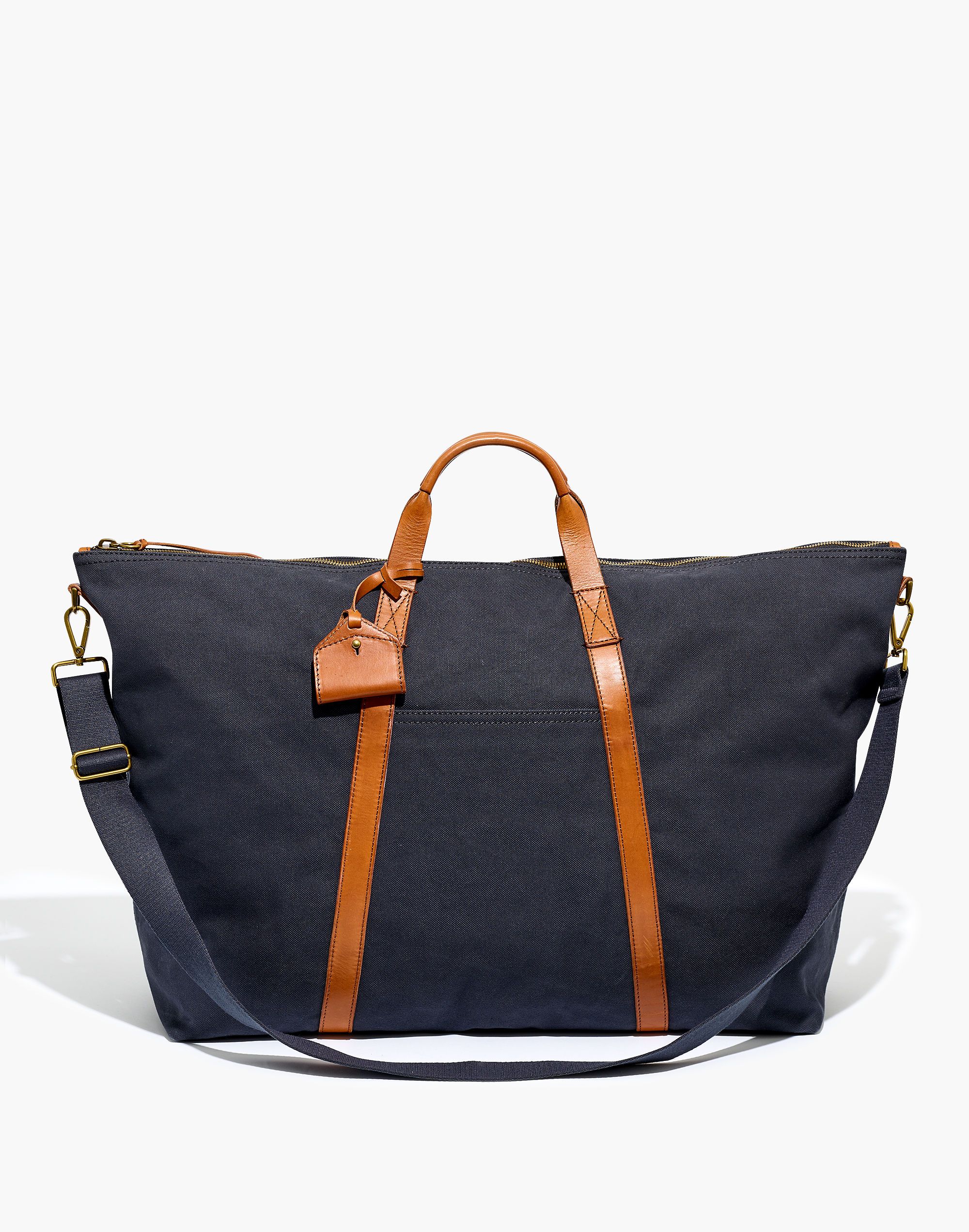 the essential weekender bag
