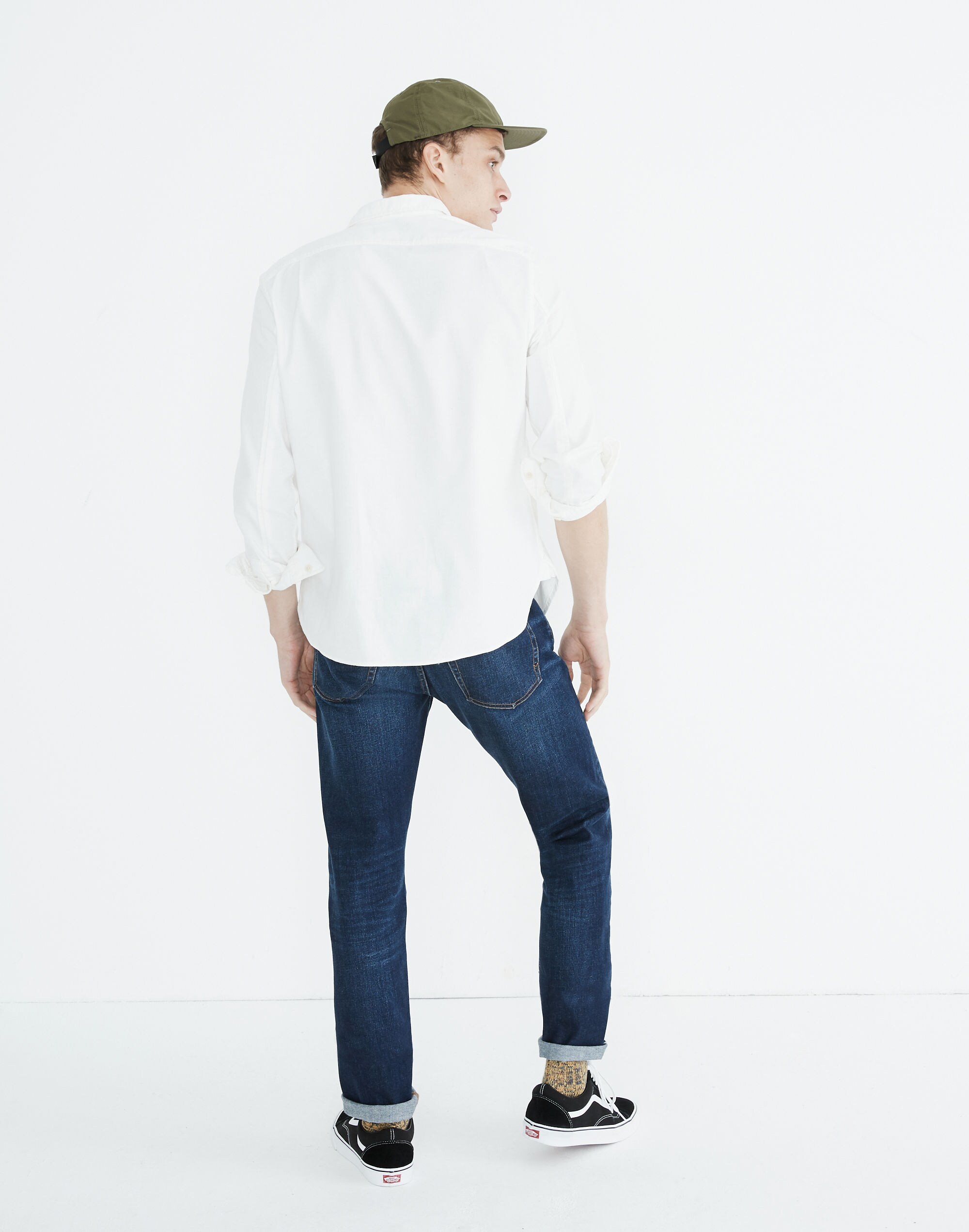 Straight Authentic Flex Selvedge Jeans in Aldercreek Wash