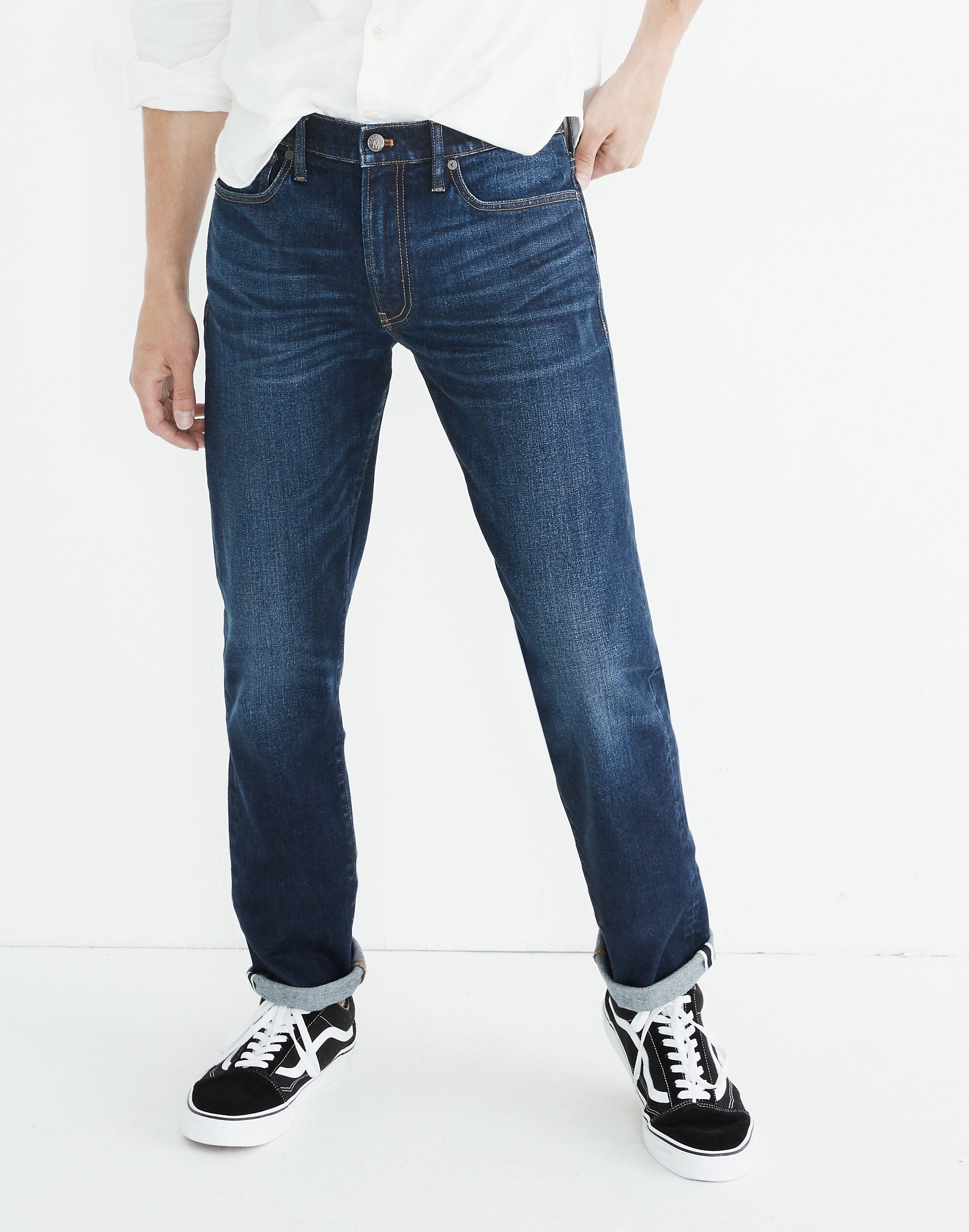 Straight Authentic Flex Selvedge Jeans in Aldercreek Wash