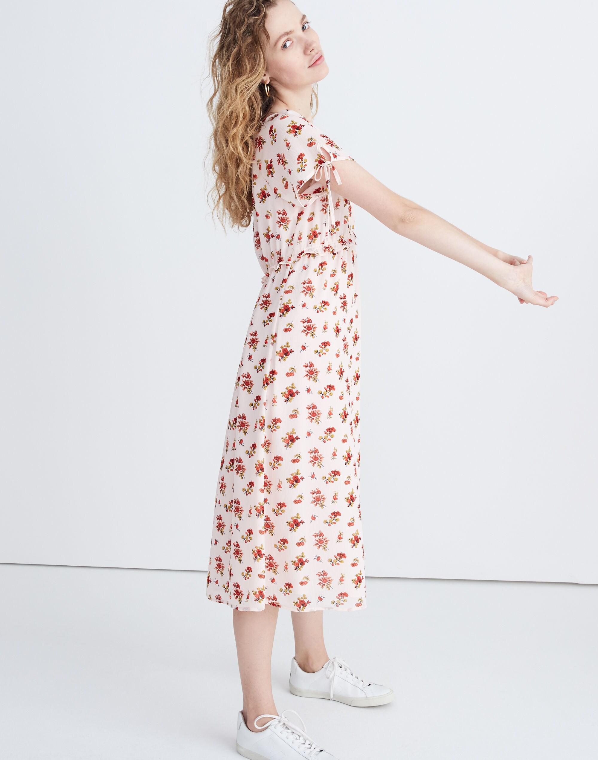 Tie-Sleeve Ruffle-Waist Midi Dress in Countryside Blooms