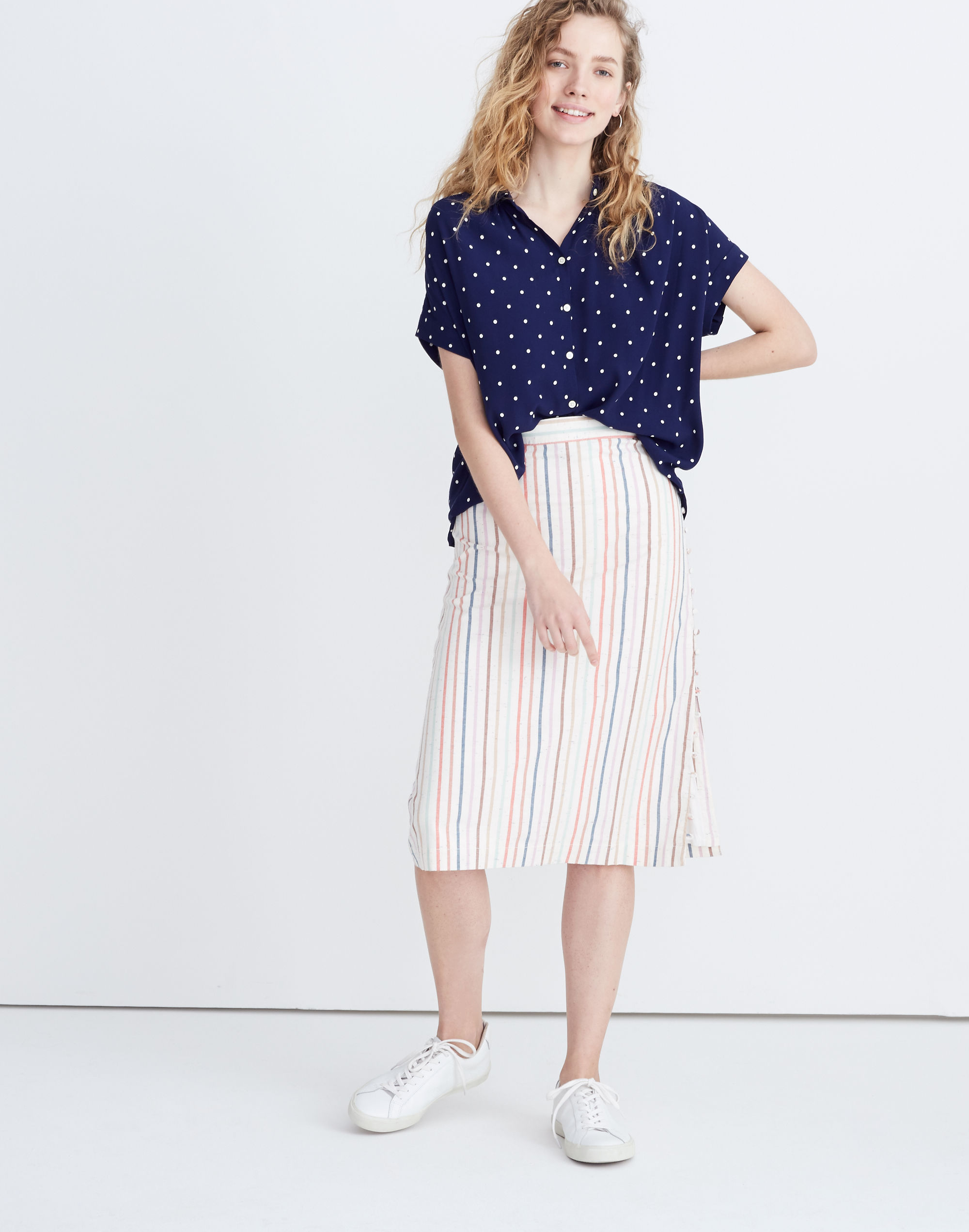 central shirt in polka dot