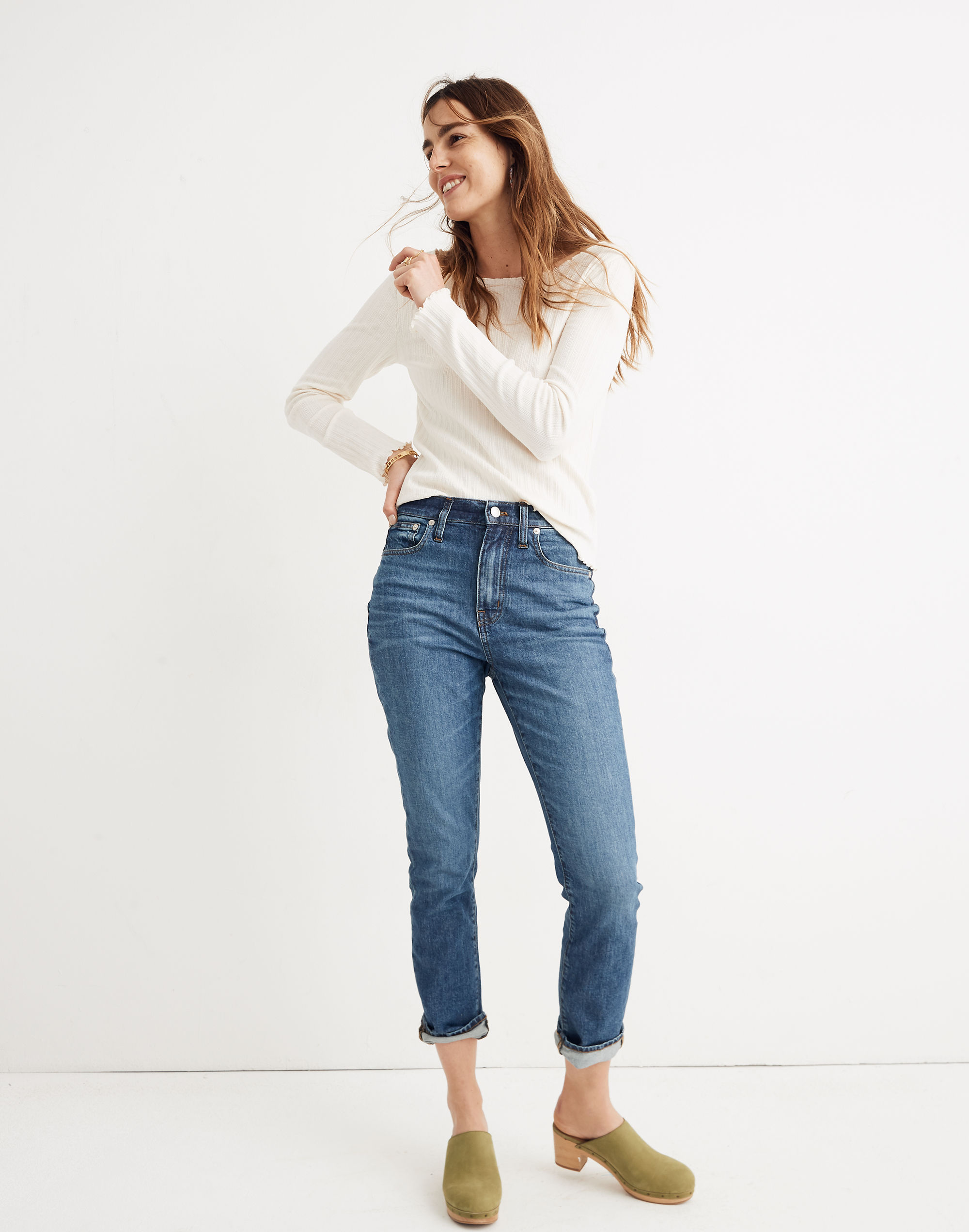 The High-Rise Slim Boyjean in Evangeline Wash