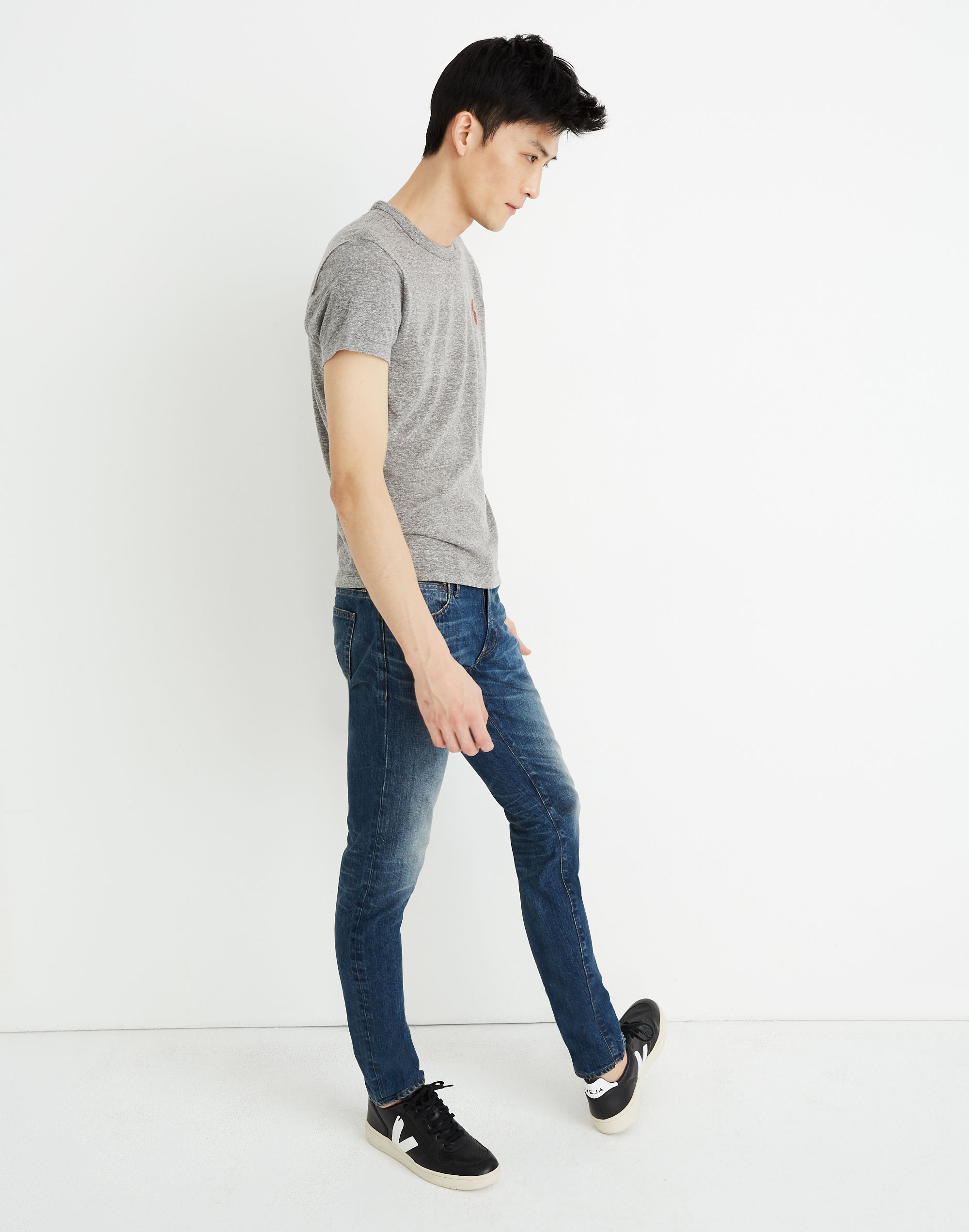 Yin-Yang Graphic Allday Crewneck Tee