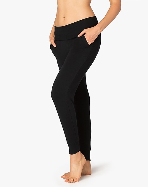 Beyond Yoga Women's Cozy Fleece Foldover Long Sweatpant, Black, X
