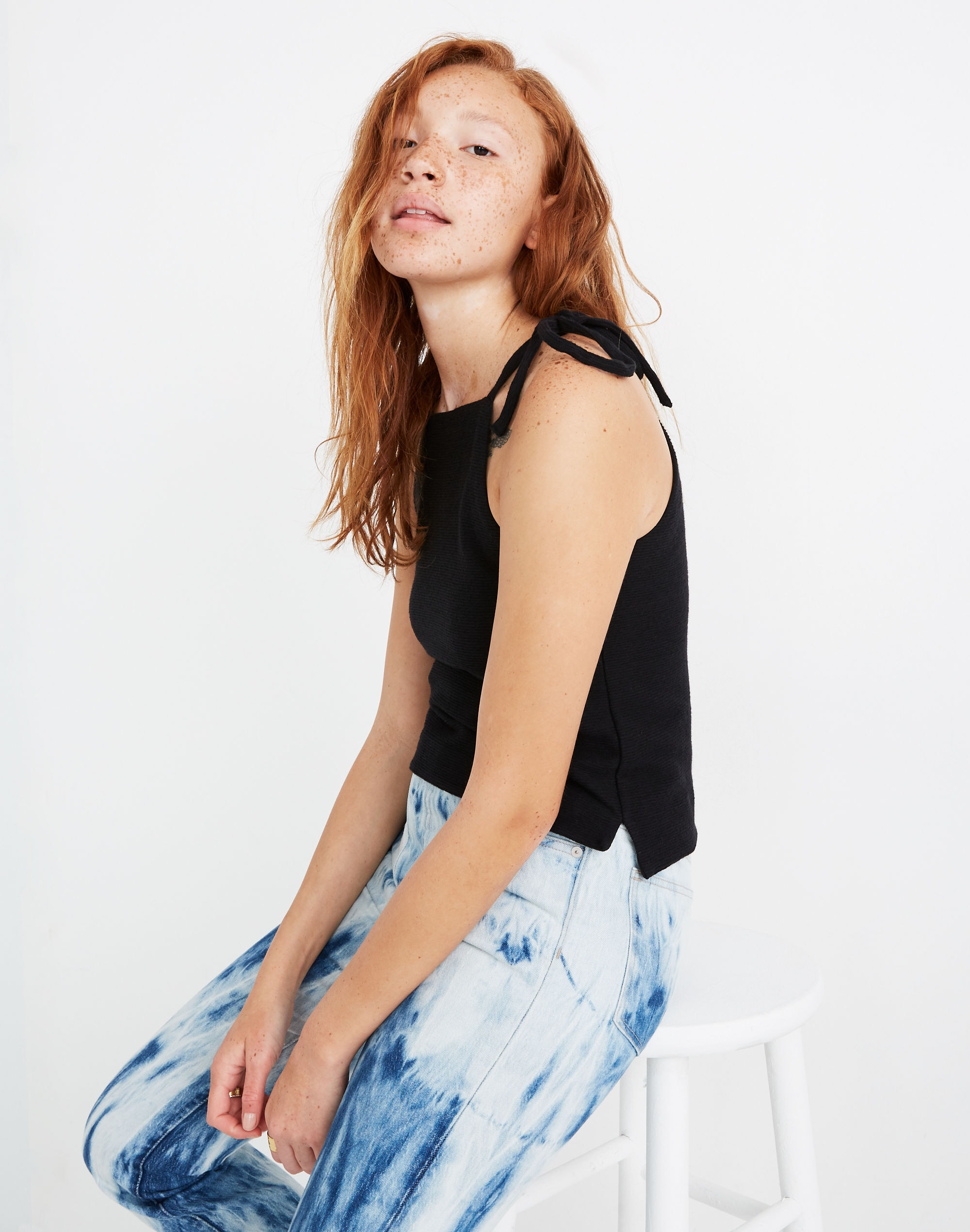 tie-shoulder tank top