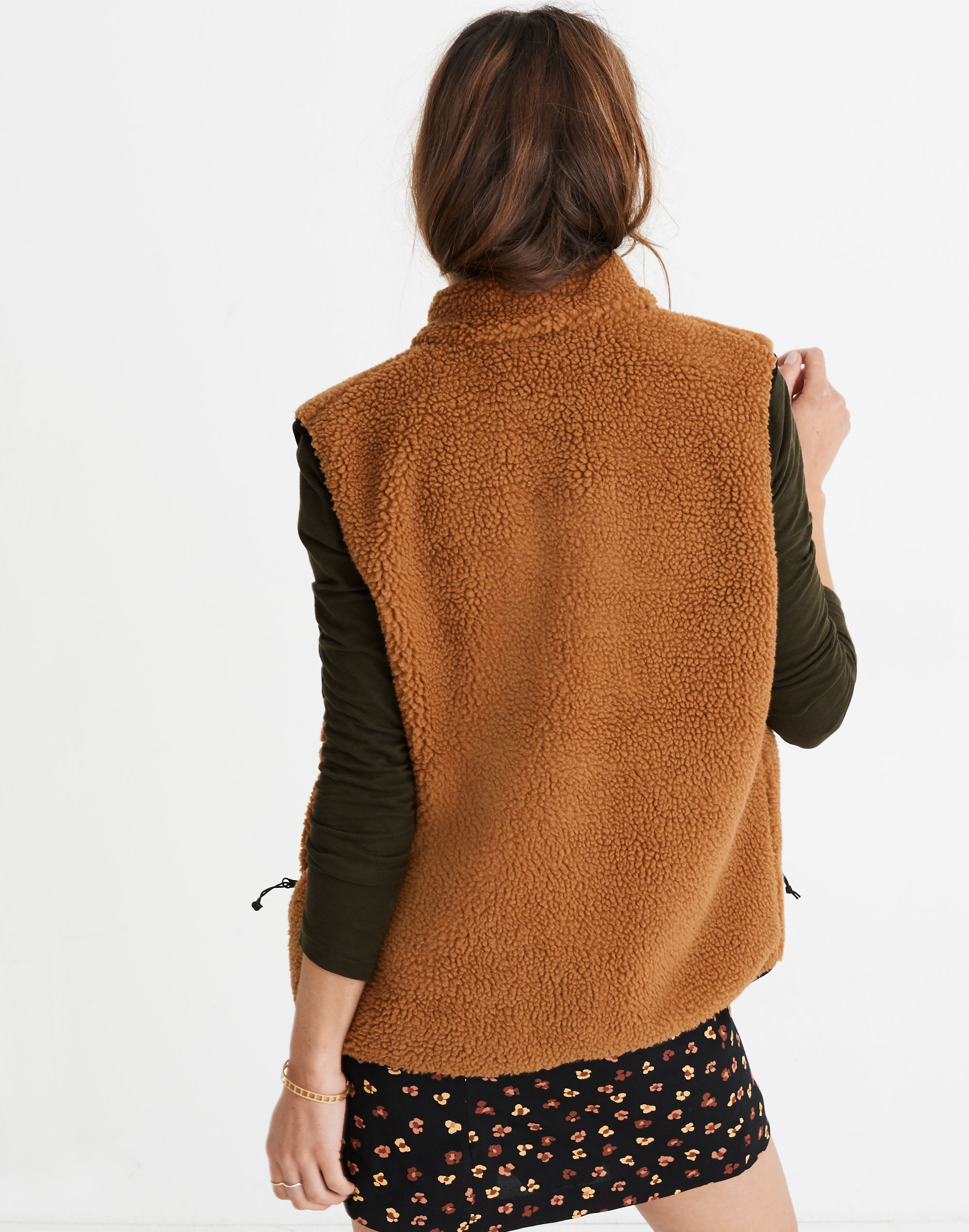 Madewell x Penfield&reg; Lucan Fleece Vest in Feline Floral