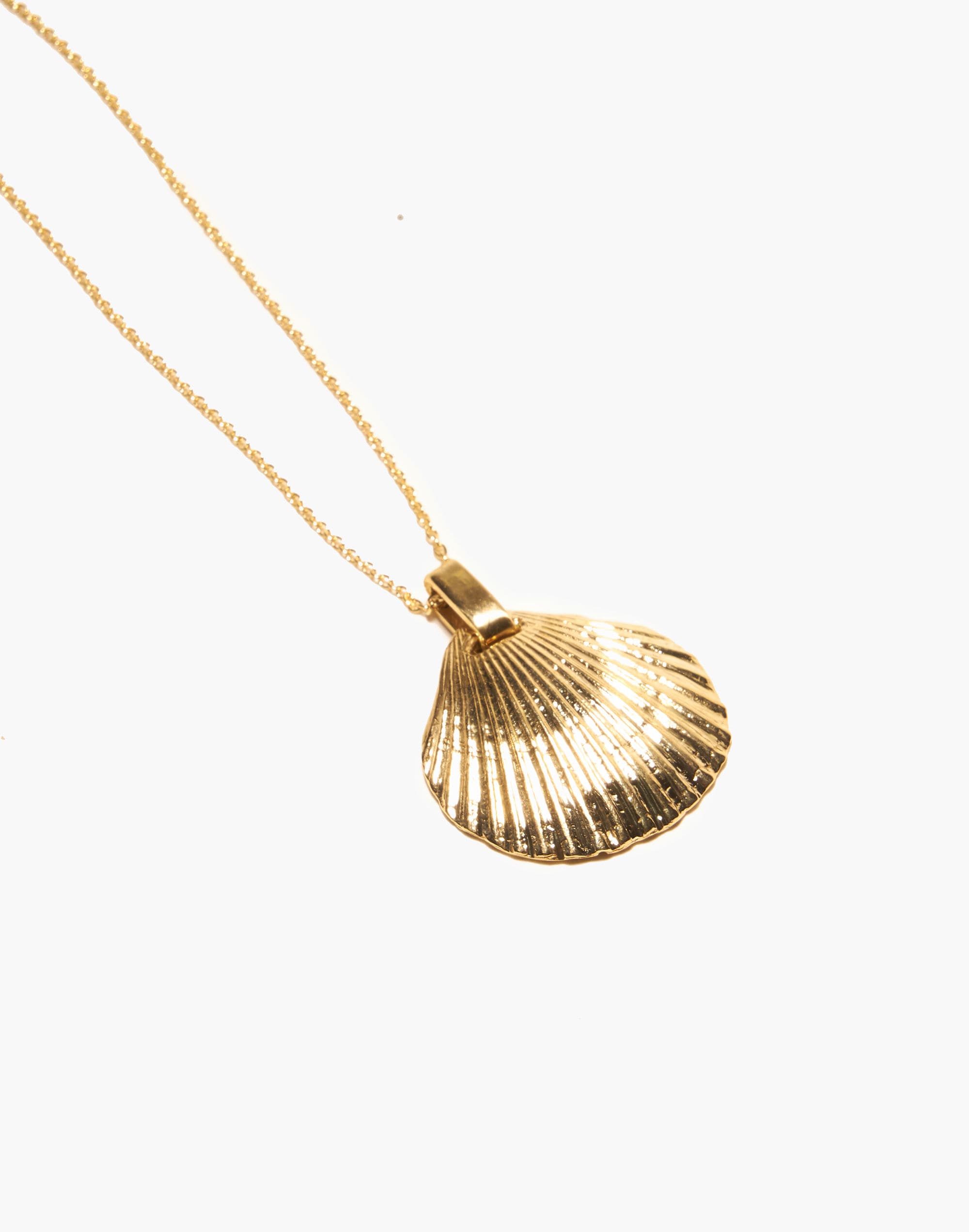 Odette New York® La Mer Shell Pendant Necklace