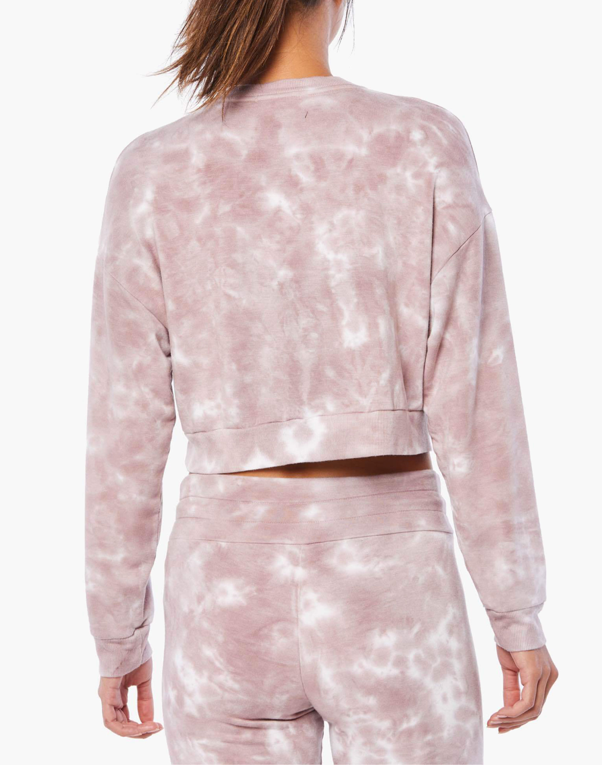 Beyond Yoga Garment-Dyed Day to Day Pullover Top