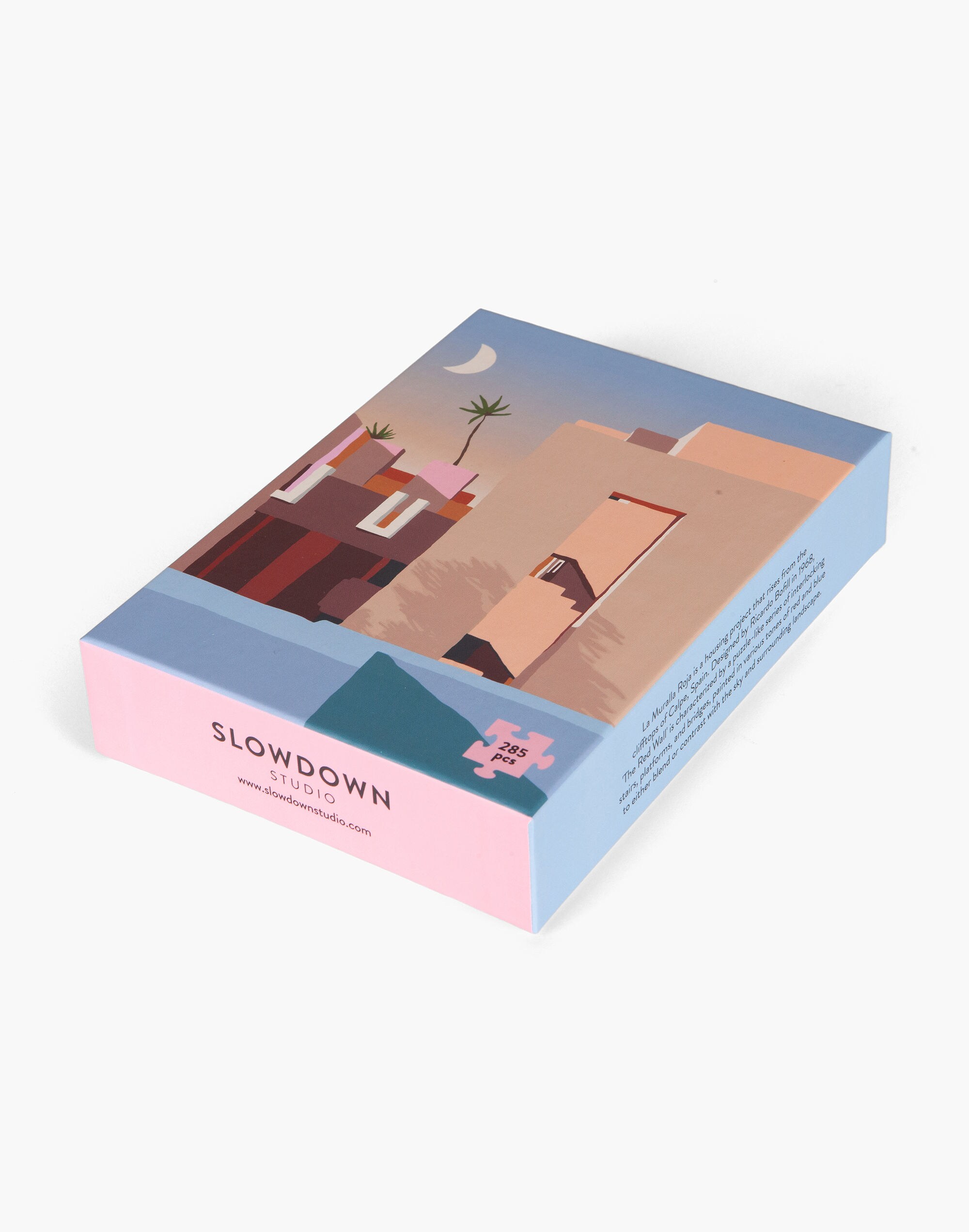 Slowdown Studio La Muralla Roja 285-Piece Puzzle