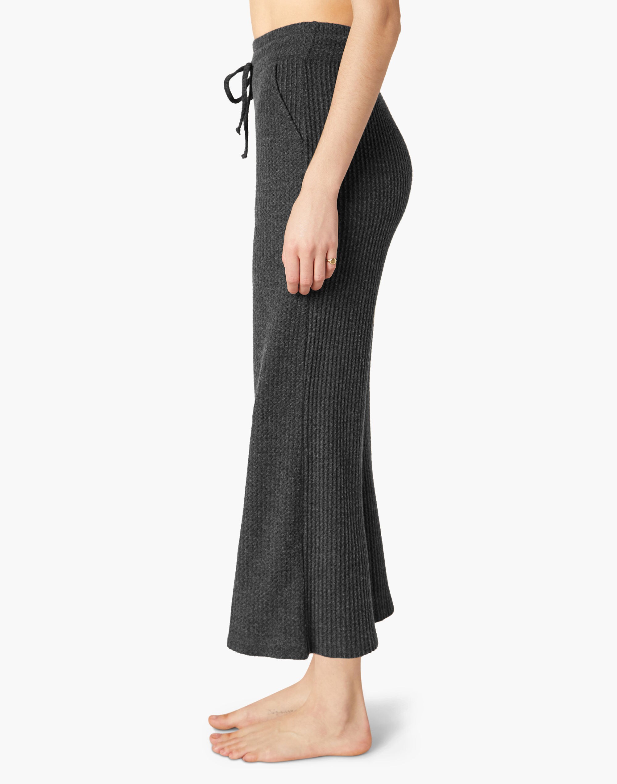 Beyond Yoga Wide-Leg Cropped Sweatpants