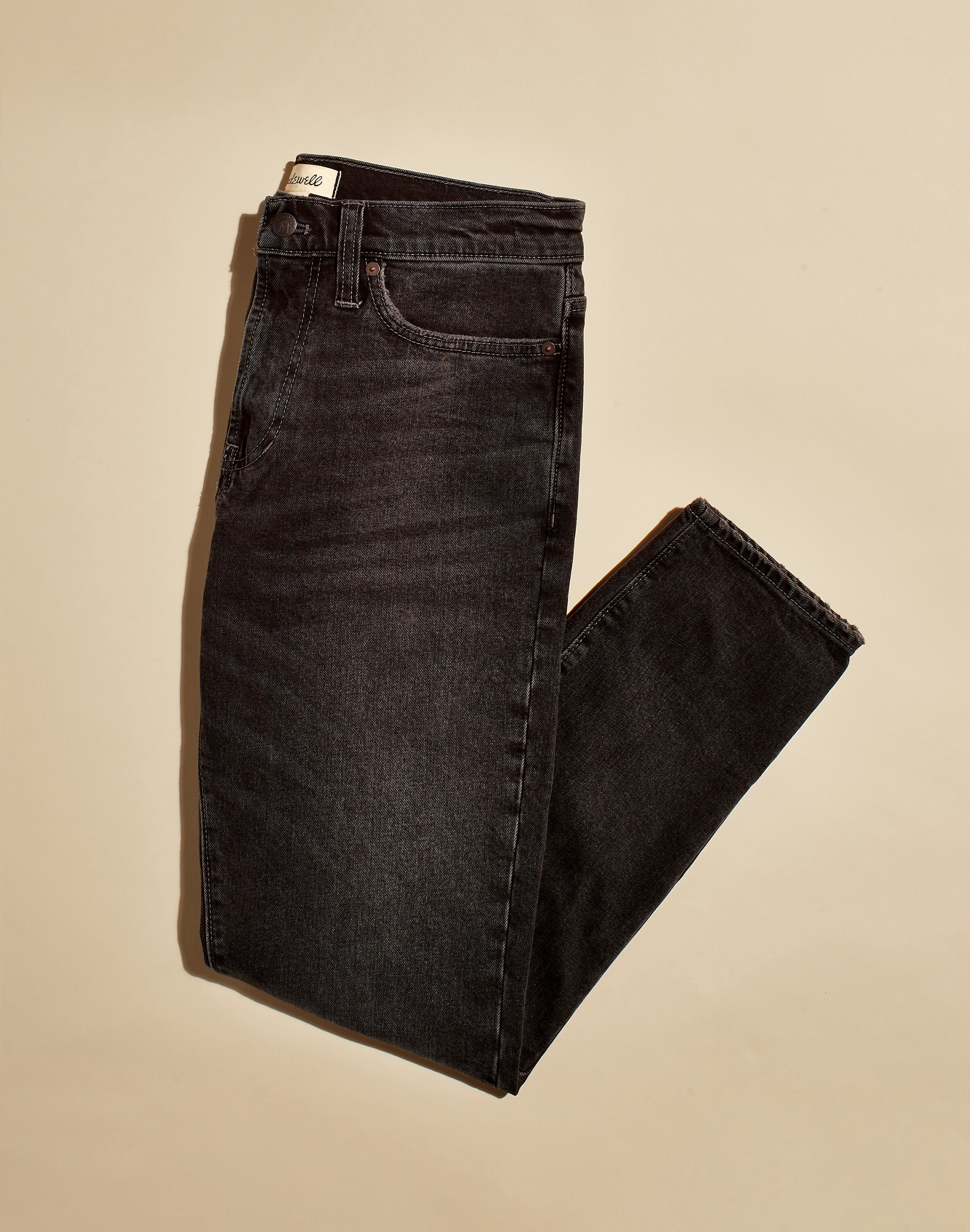 Relaxed Taper Jeans
