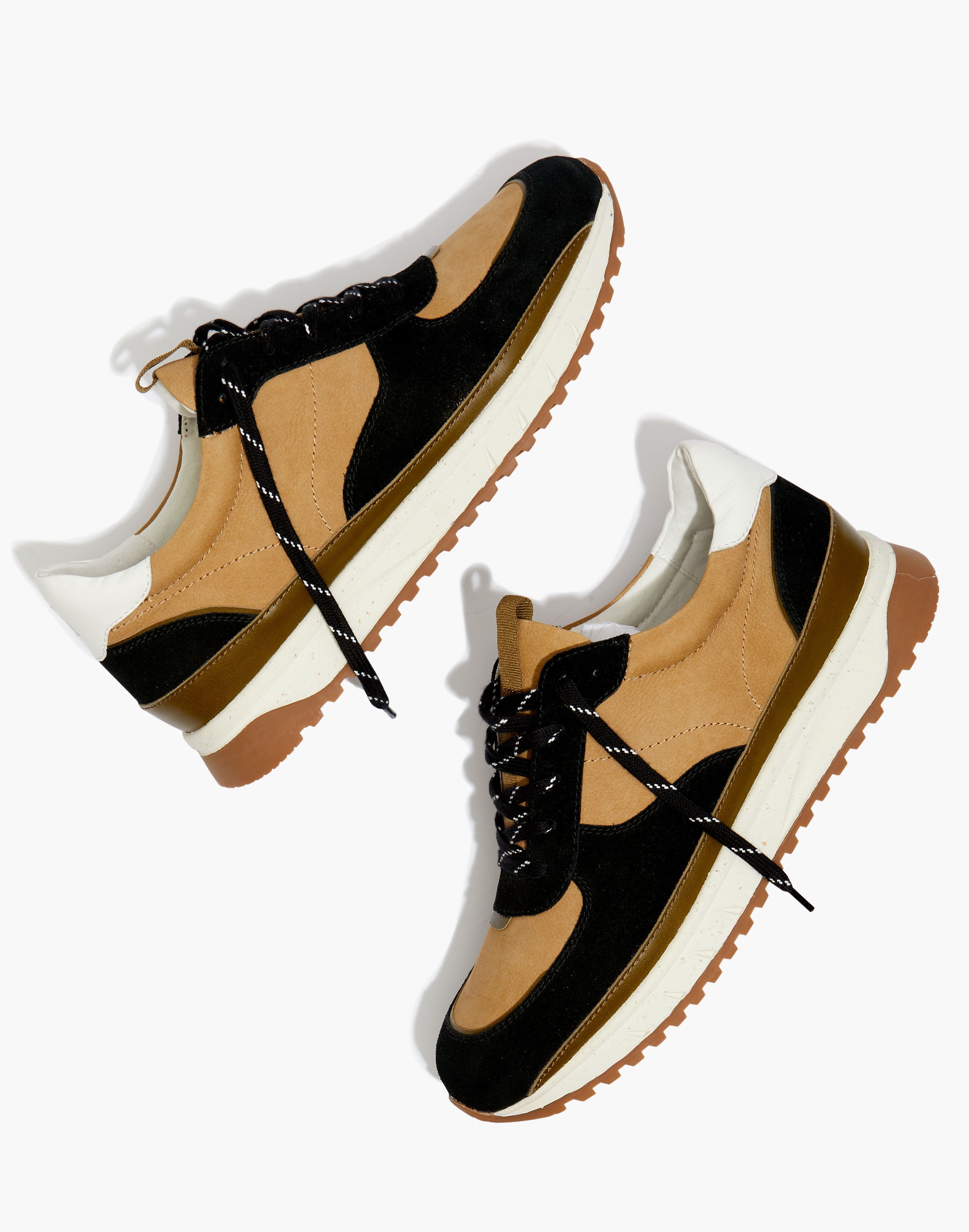 Kickoff Trainer Sneakers in Leather and Suede