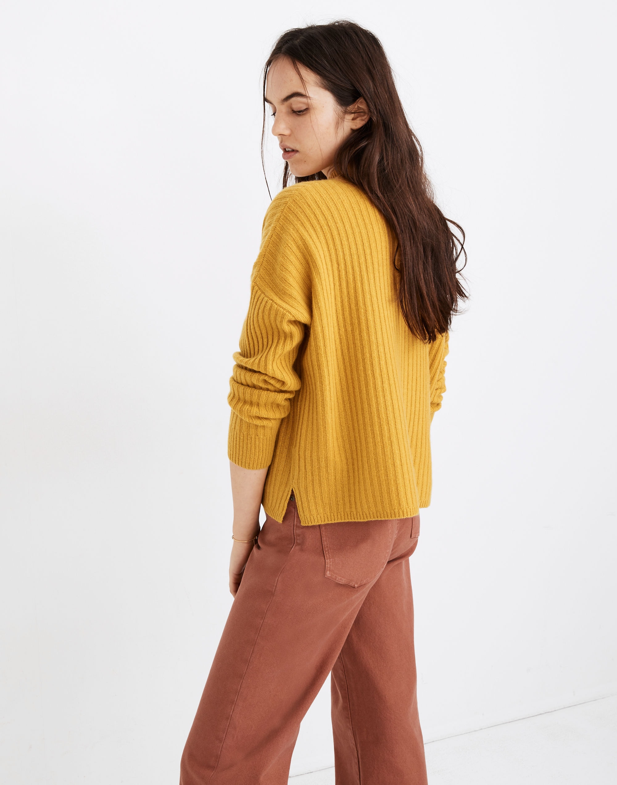 (Re)sourced Cashmere Ribbed Mockneck Pullover Sweater