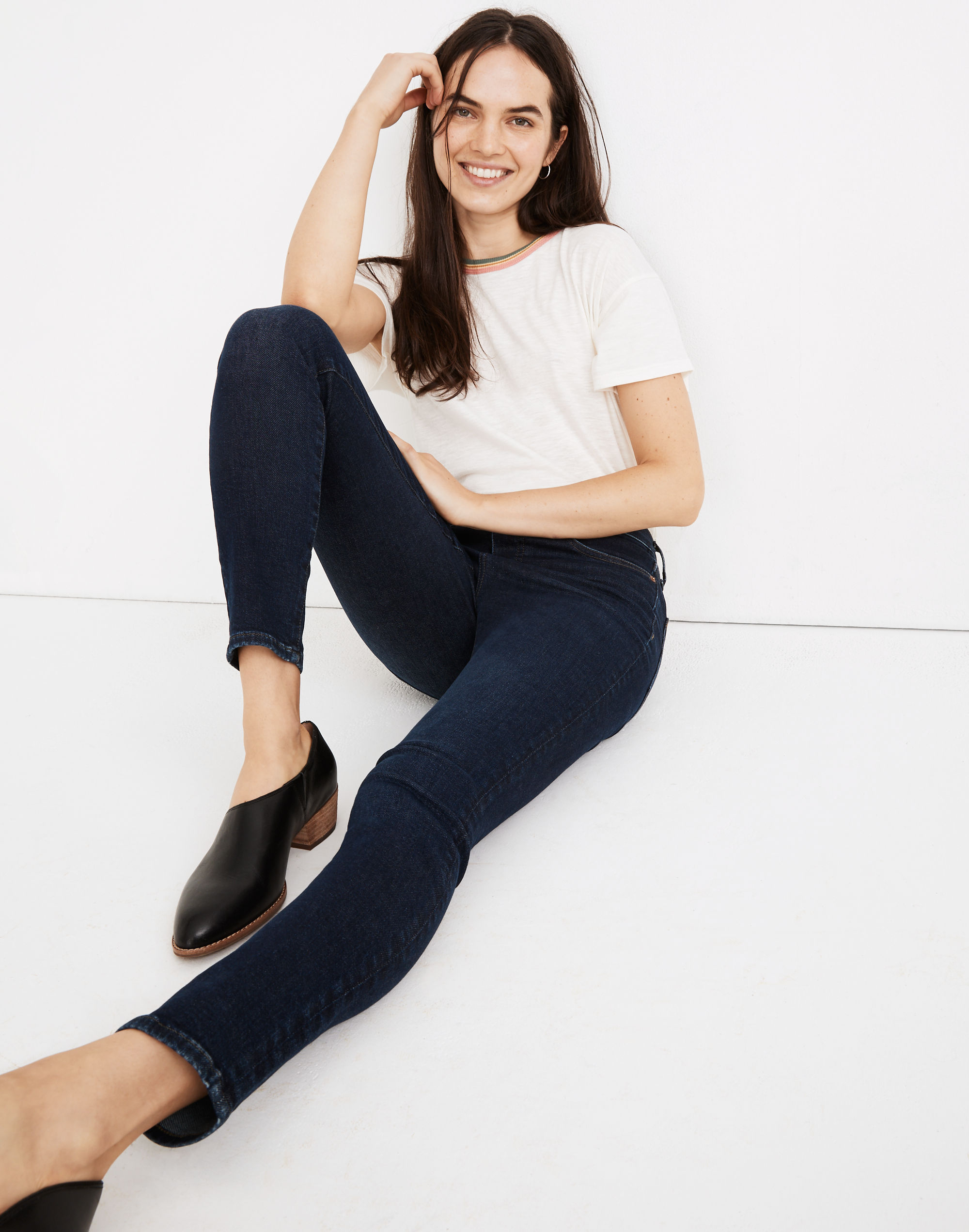 9" Mid-Rise Skinny Jeans in Orland Wash: TENCEL&trade; Denim Edition