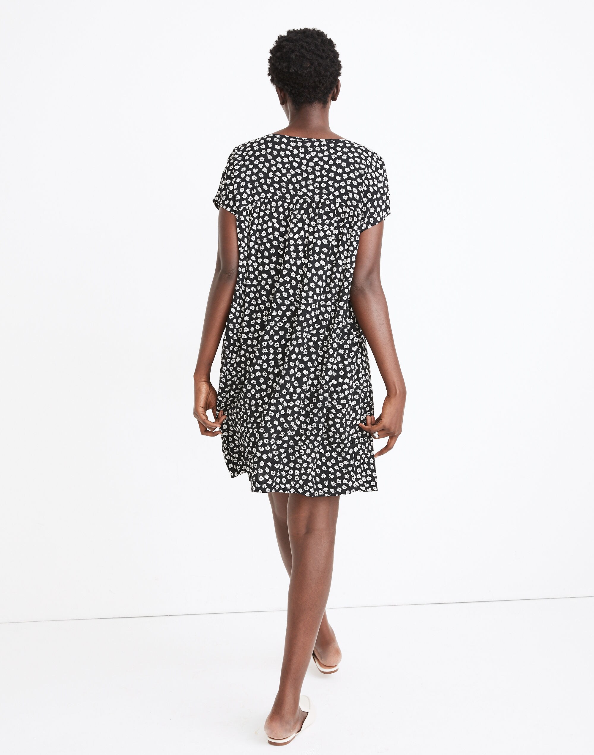 Shirred Easy Dress in Woodcut Flowers