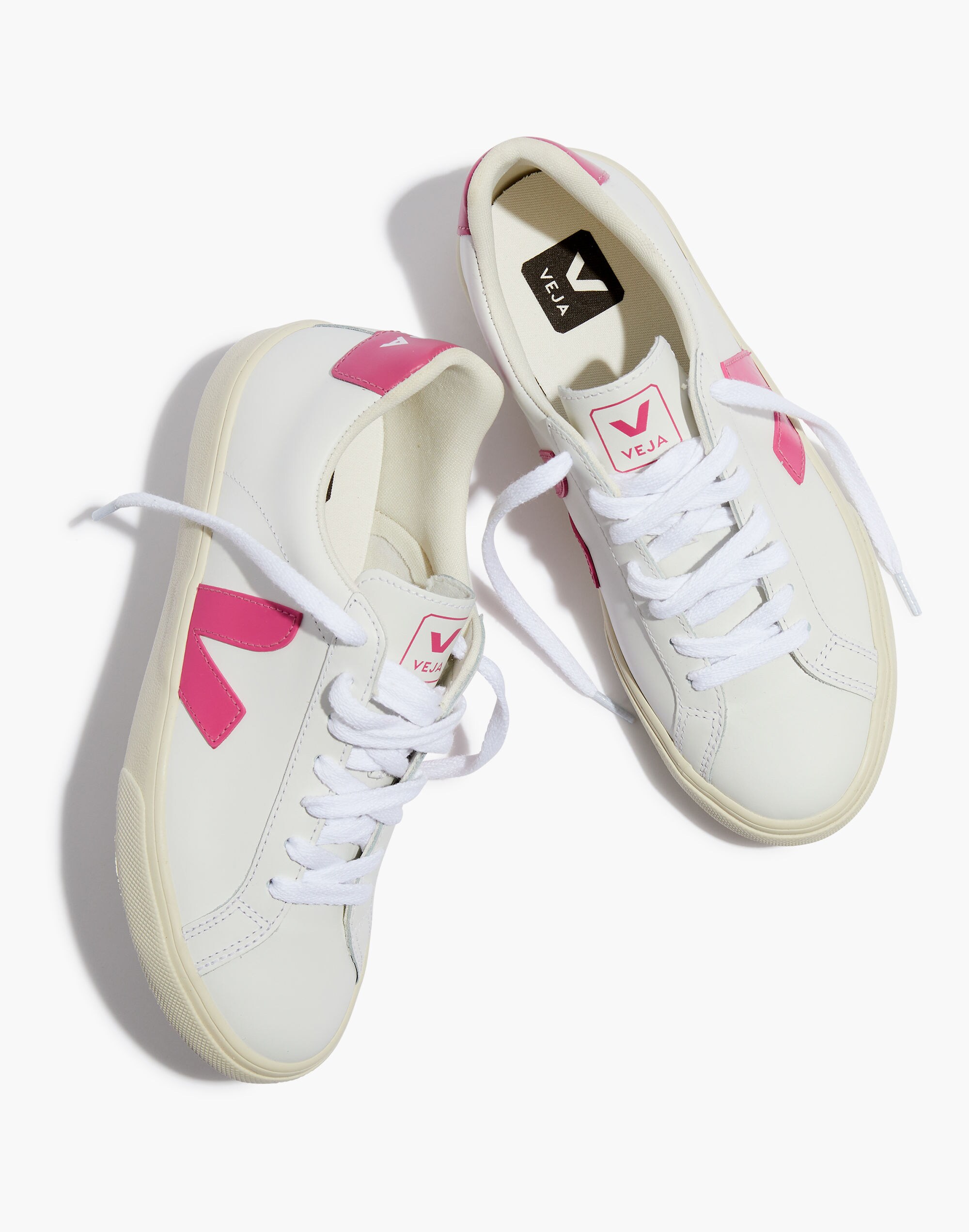 Veja&trade; Esplar Low Sneakers in Leather