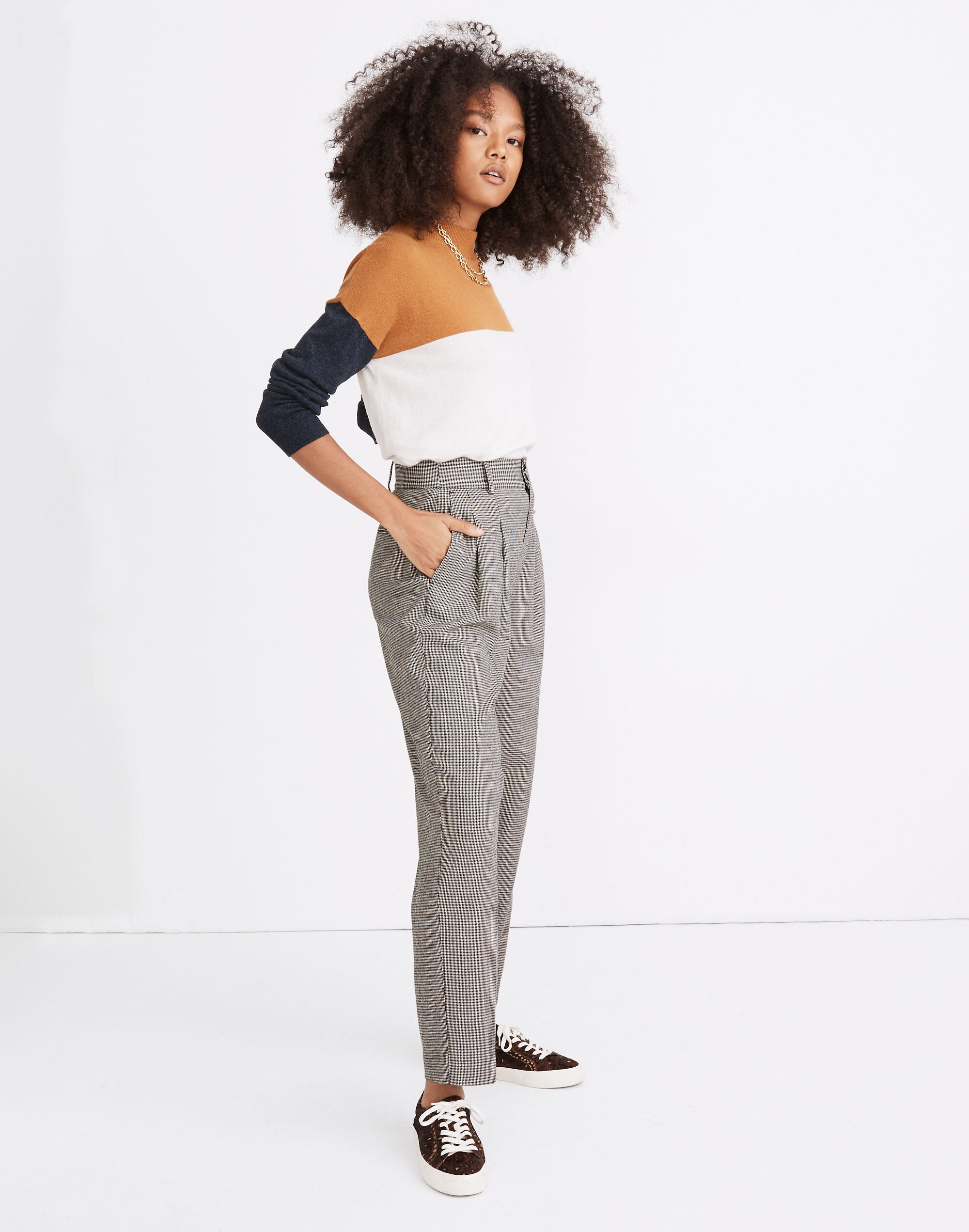 Pleated Taper Wide-Leg Pants in Mini Houndstooth