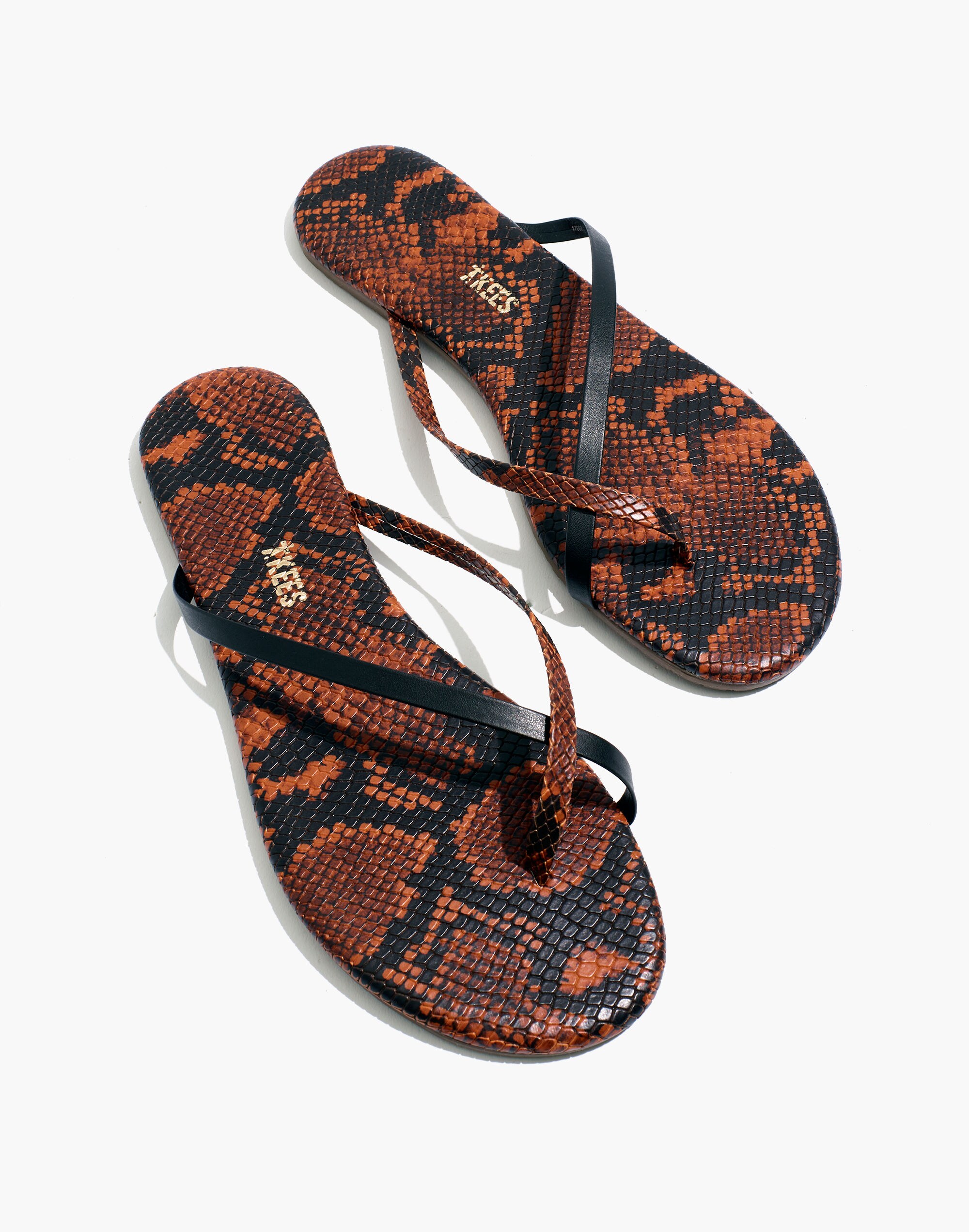 Madewell x TKEES&reg; Riley Vegan Leather Sandals in Snake Embossed