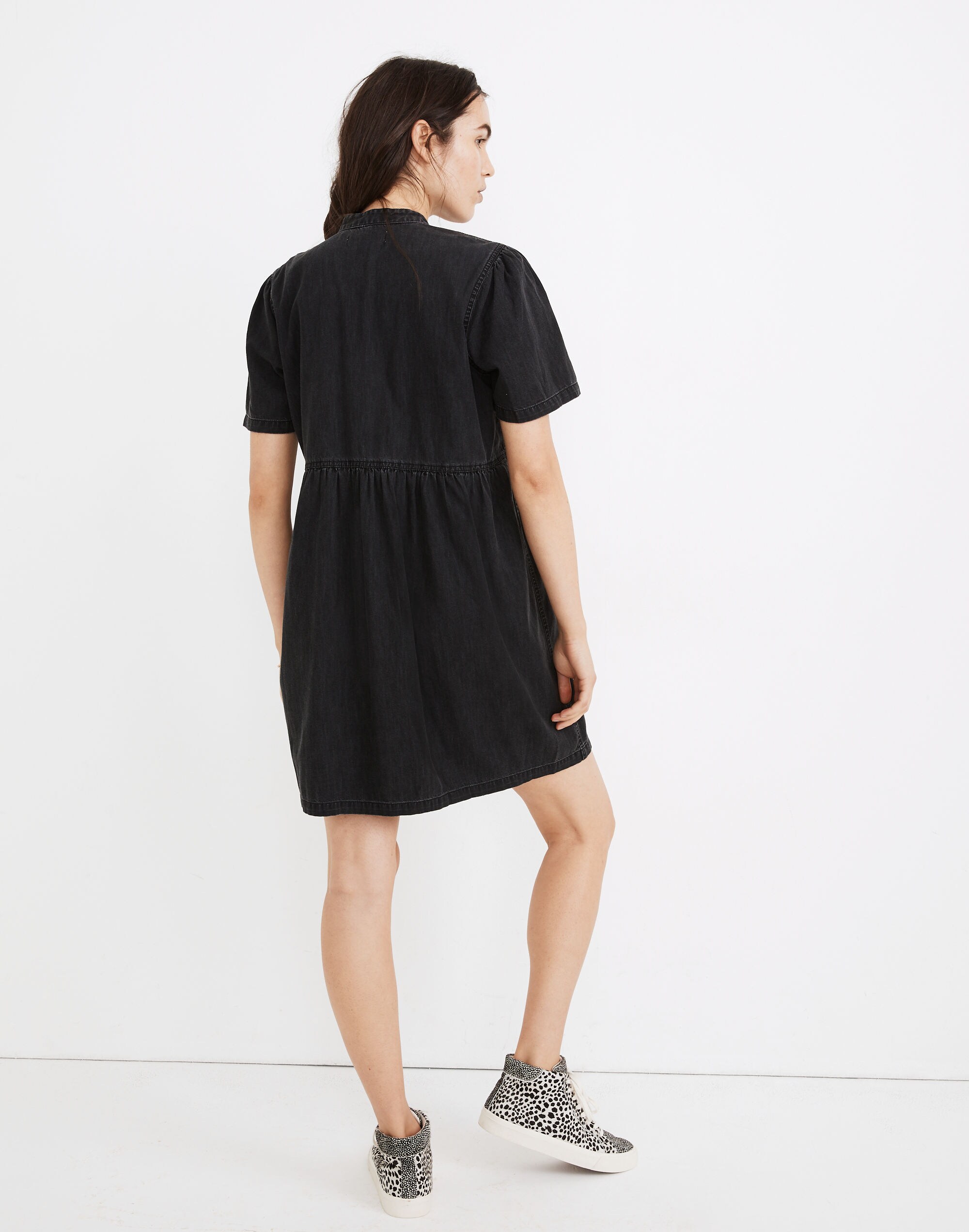 Denim Banded-Collar Babydoll Dress in Lunar Wash