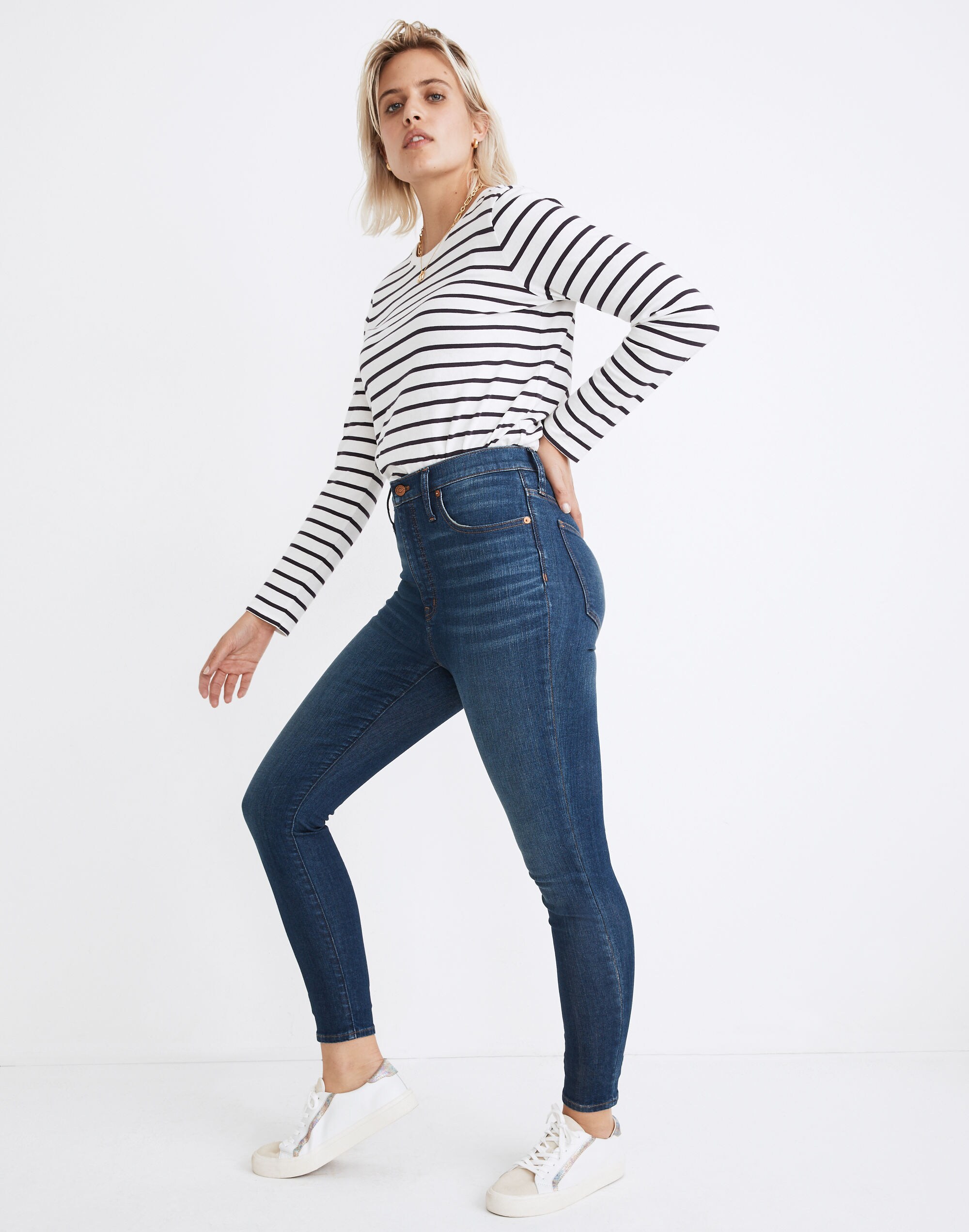 11" High-Rise Skinny Jeans in Larkwood Wash