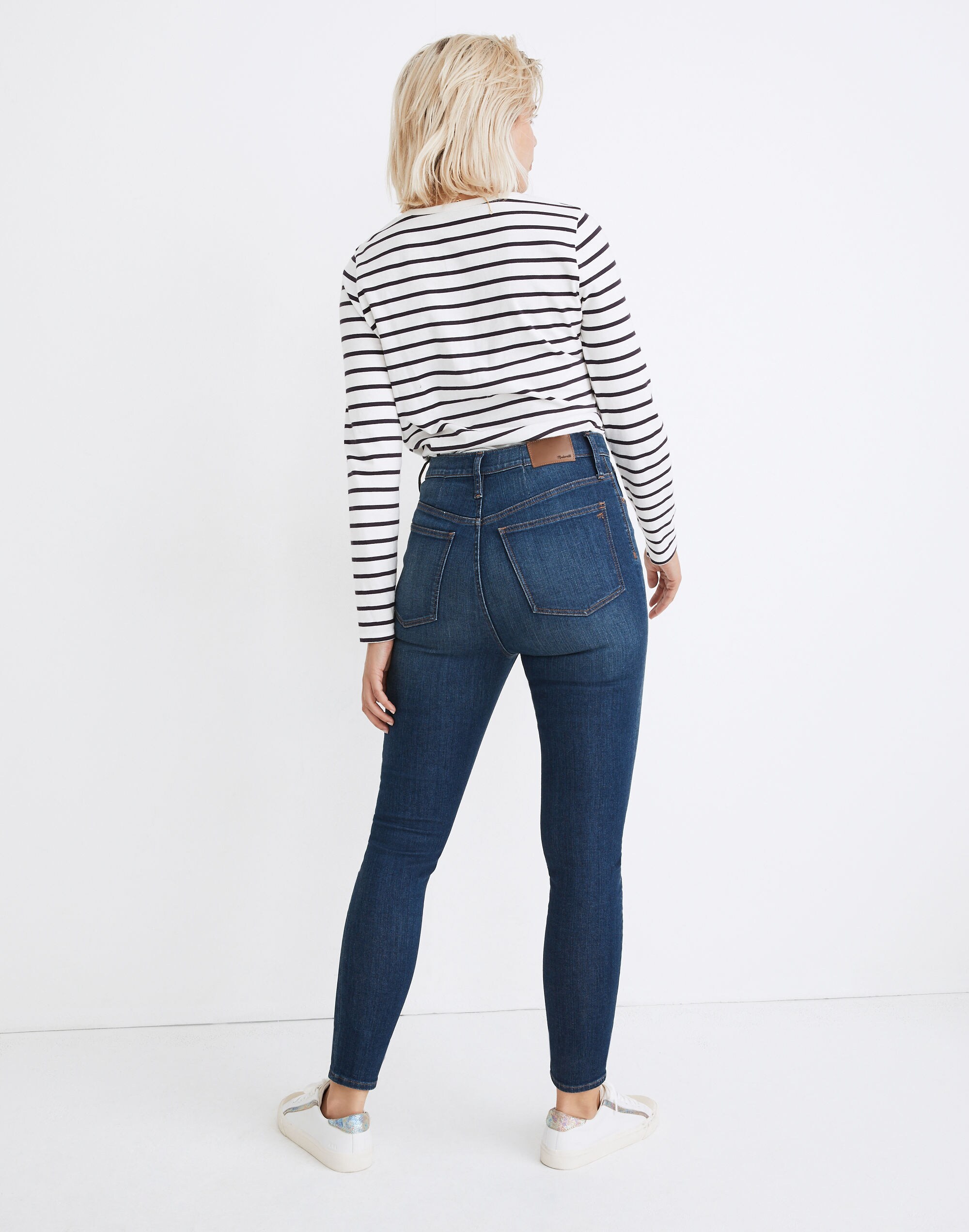 11" High-Rise Skinny Jeans in Larkwood Wash