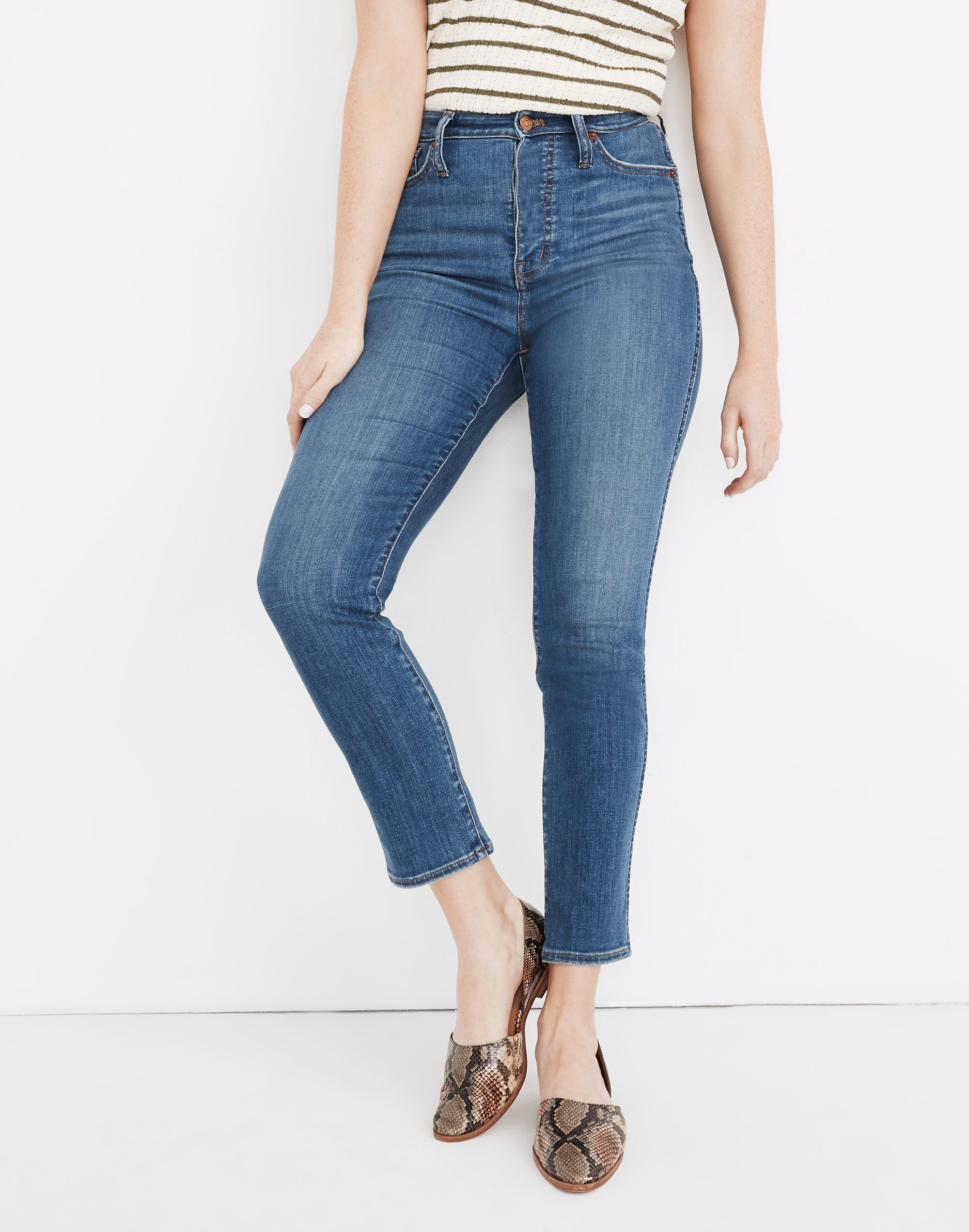 Petite Curvy Stovepipe Jeans in Leman Wash: TENCEL&trade; Denim Edition