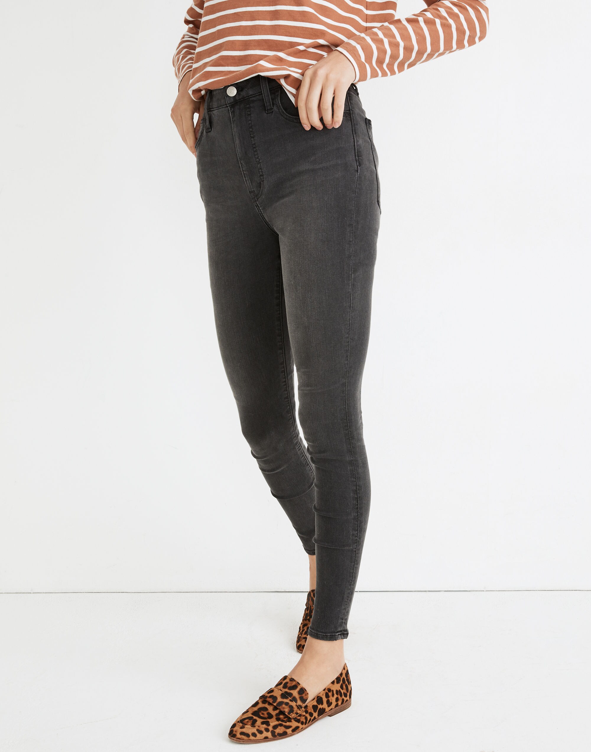 Tall 9" Mid-Rise Roadtripper Supersoft Jeans in Ashmont Wash
