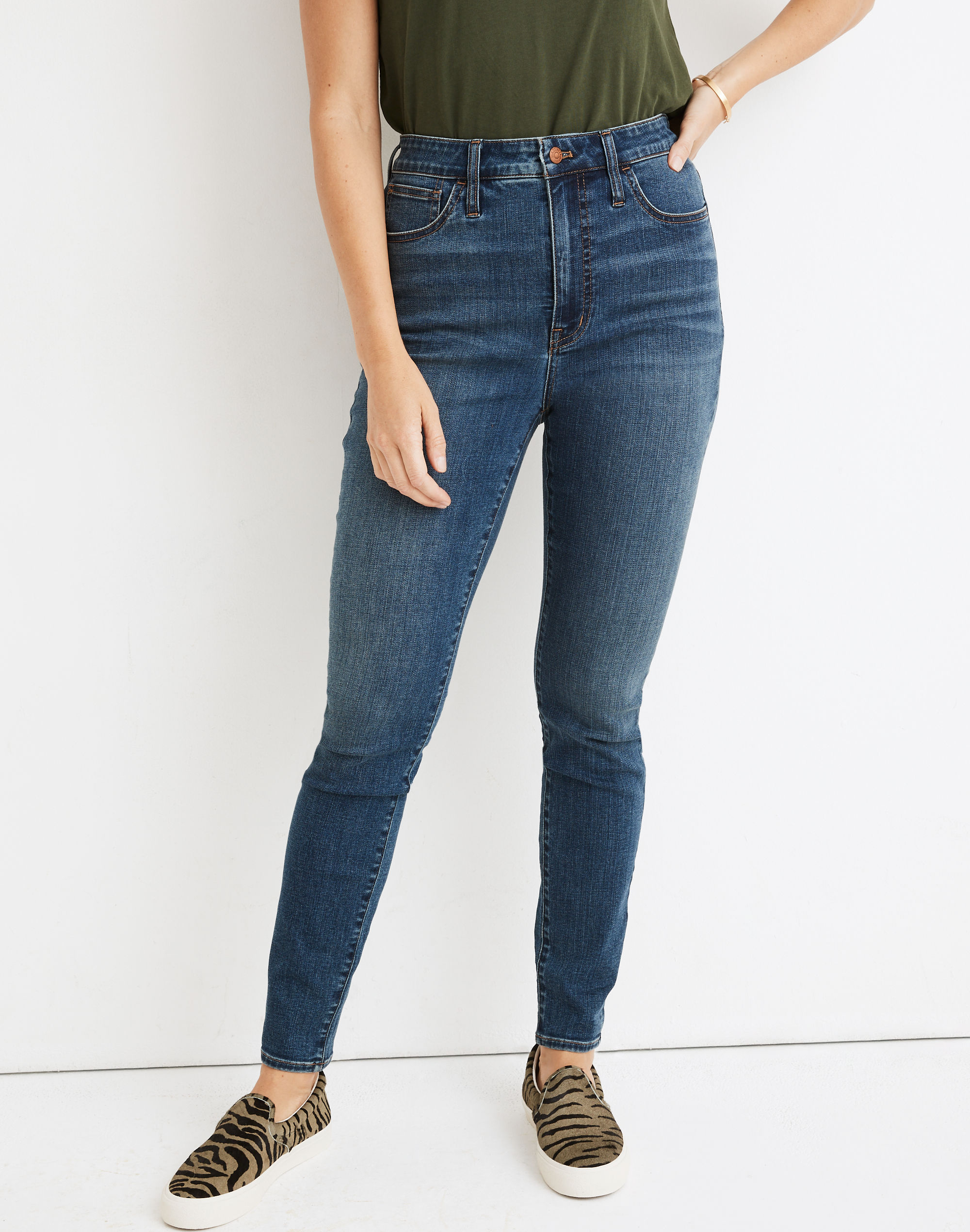 Petite Curvy Roadtripper Supersoft Jeans in Playford Wash