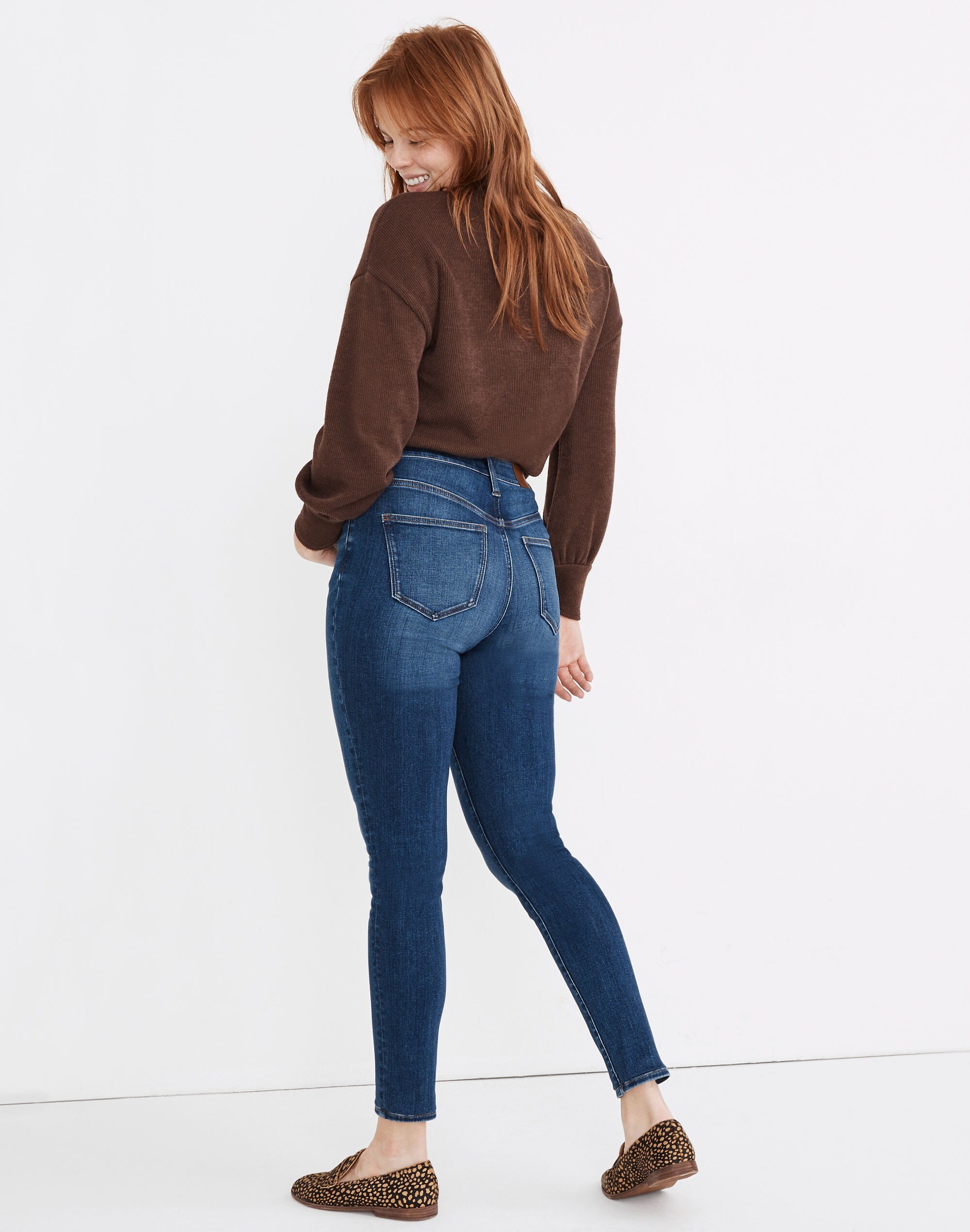 Curvy High-Rise Skinny Jeans in Bradshaw Wash