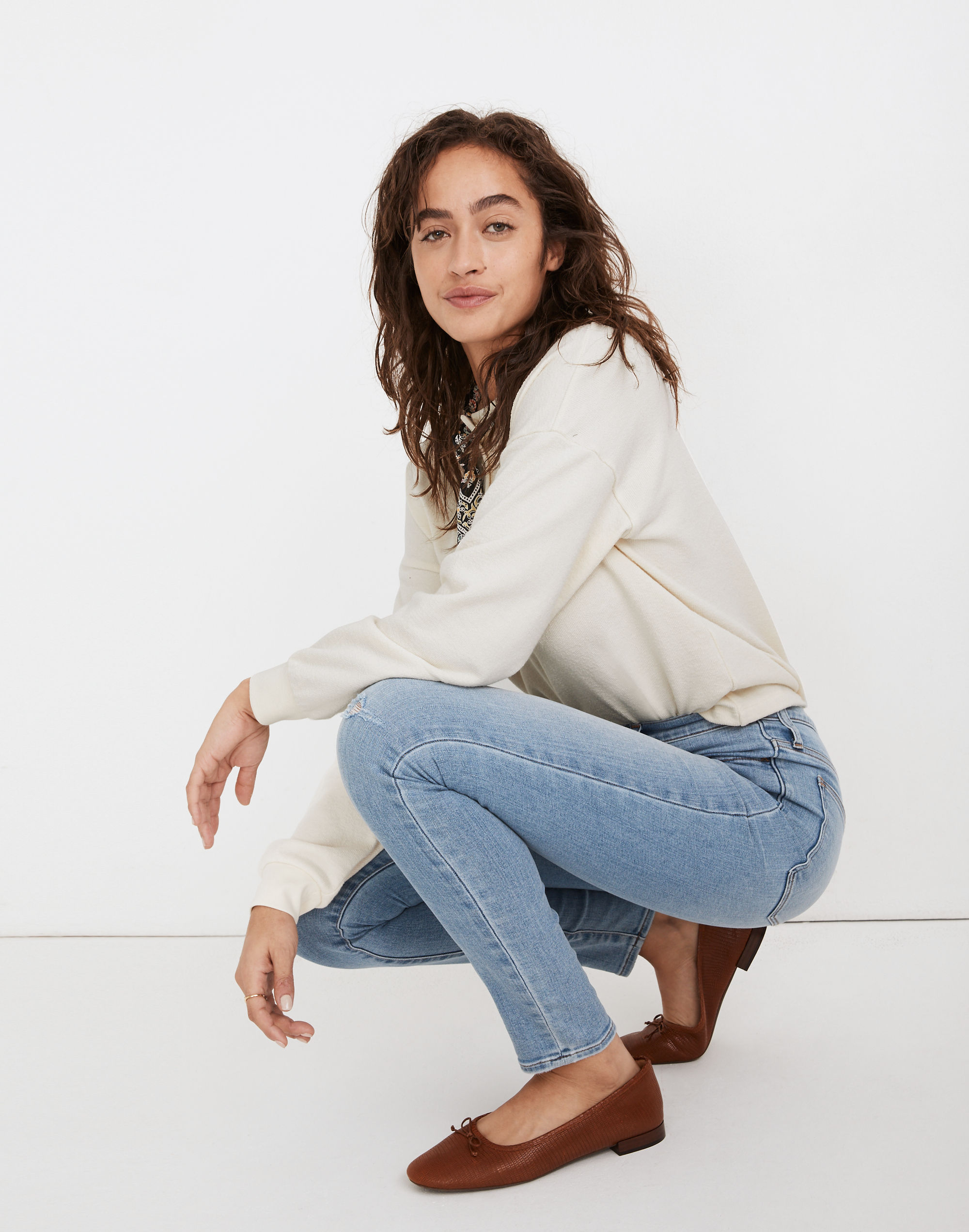 Petite 11" High-Rise Roadtripper Jeans in Beckwith Wash: Button-Front Edition