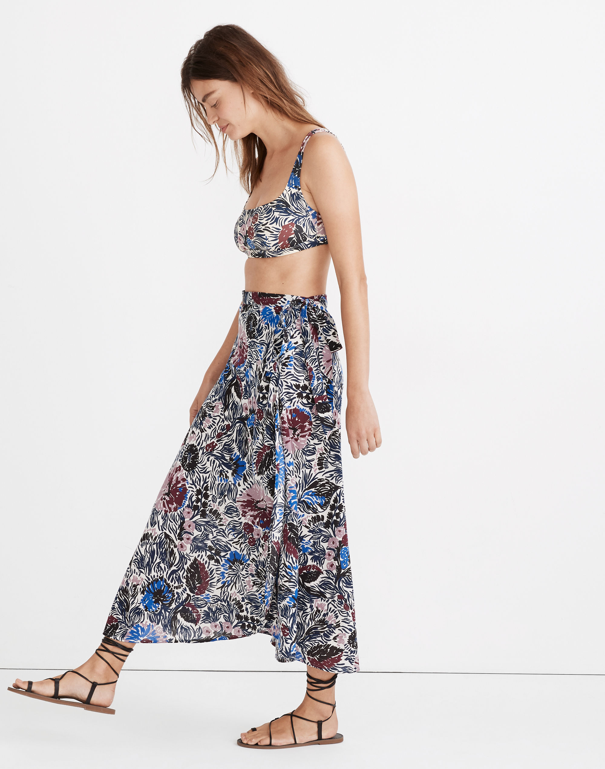 Cover-Up Wrap Skirt in Dutch Garden