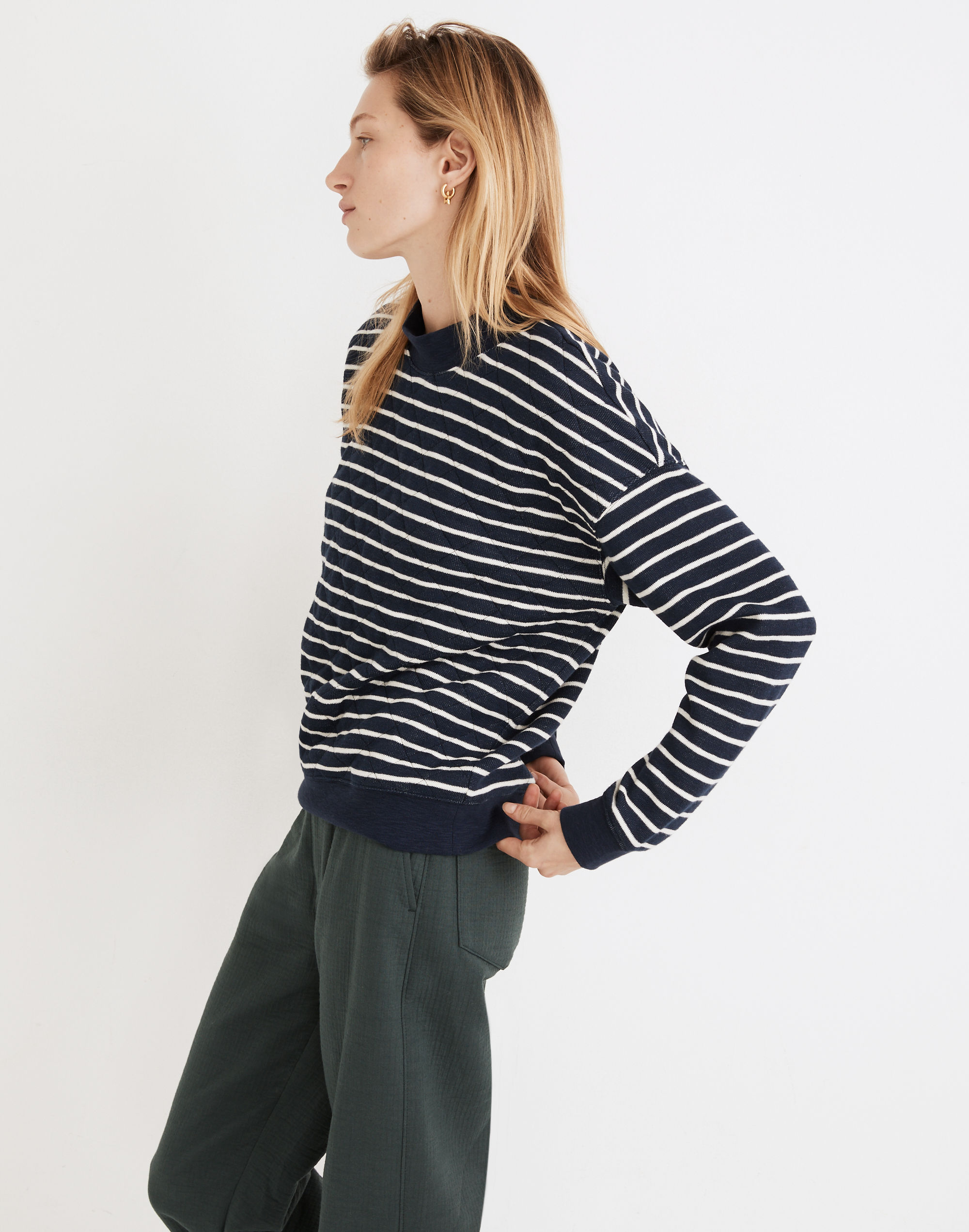 Quilted Studio Mockneck Sweatshirt in Stripe