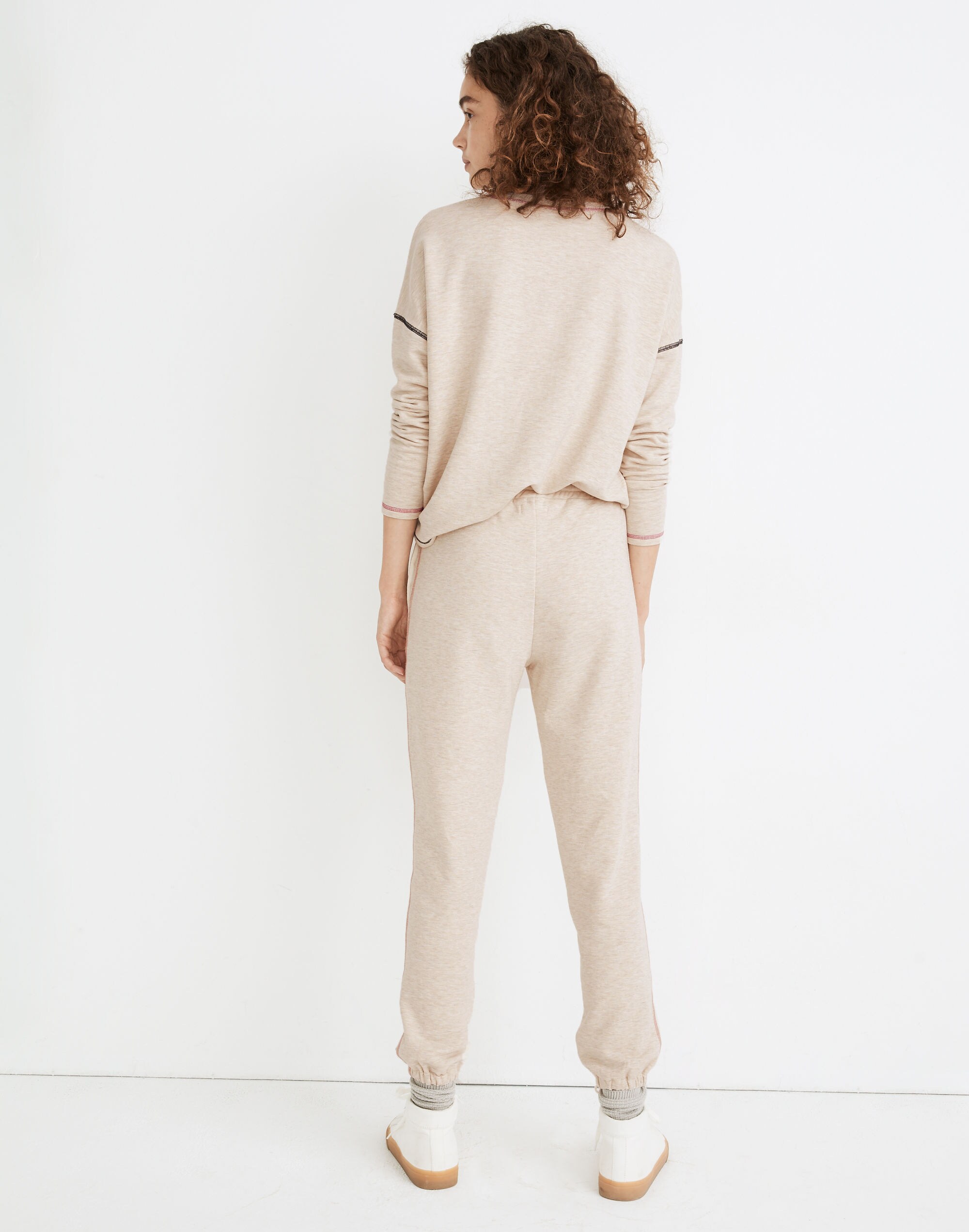 MWL Superbrushed Contrast-Stitched Easygoing Sweatpants