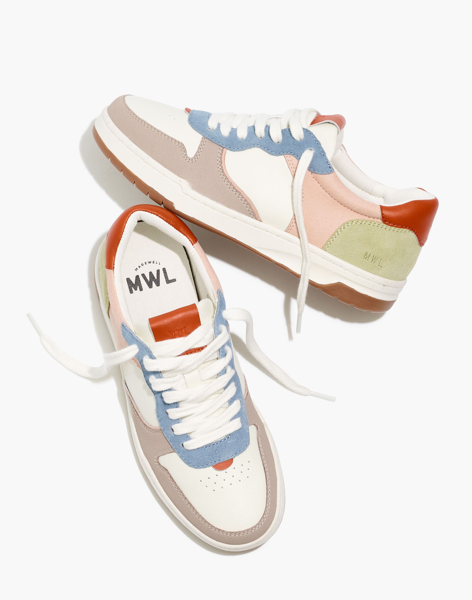 The Earbud Circle Pouch in Metallic Dot Calf Hair