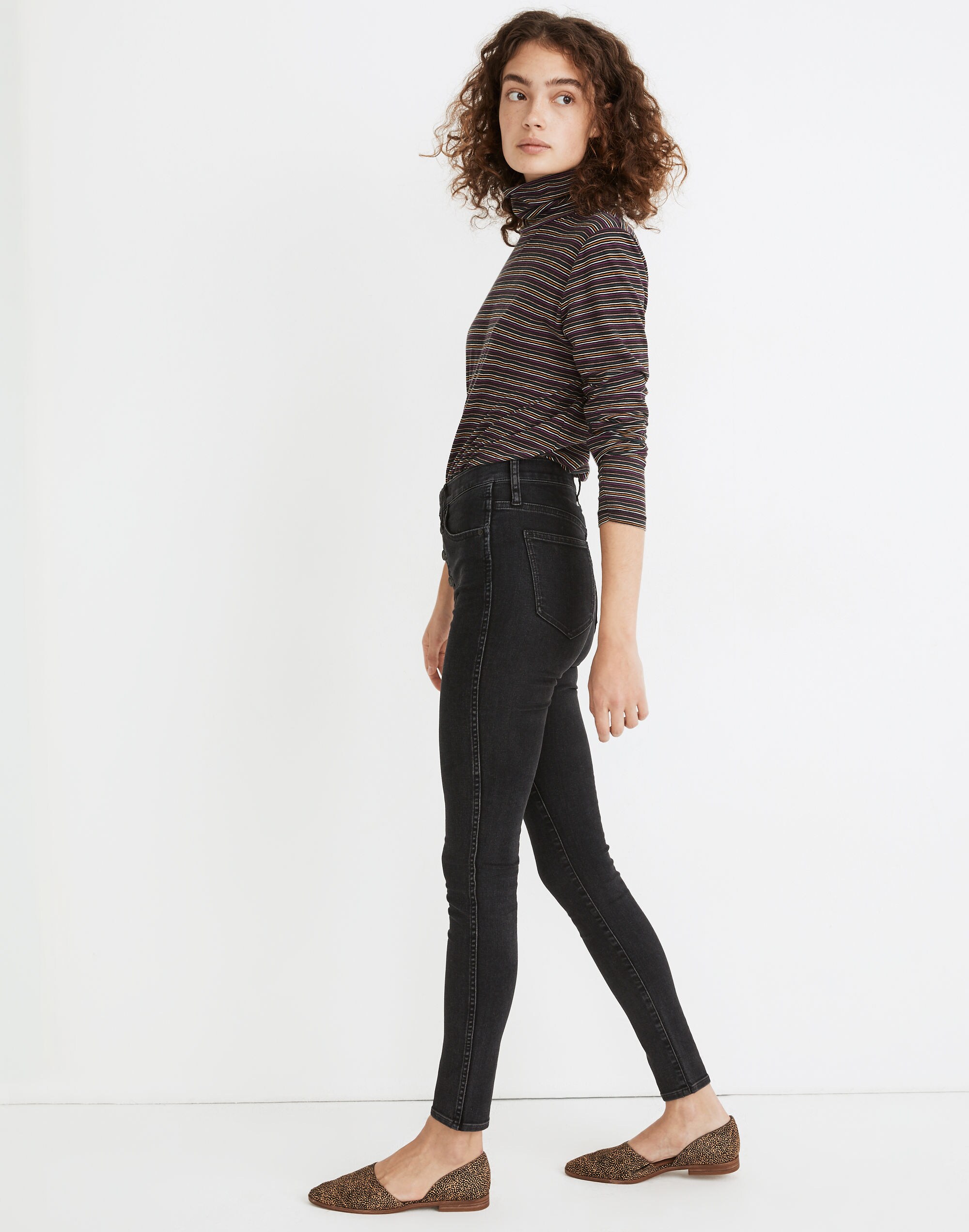 10" High-Rise Skinny Jeans in Robert Wash: Button-Front Edition