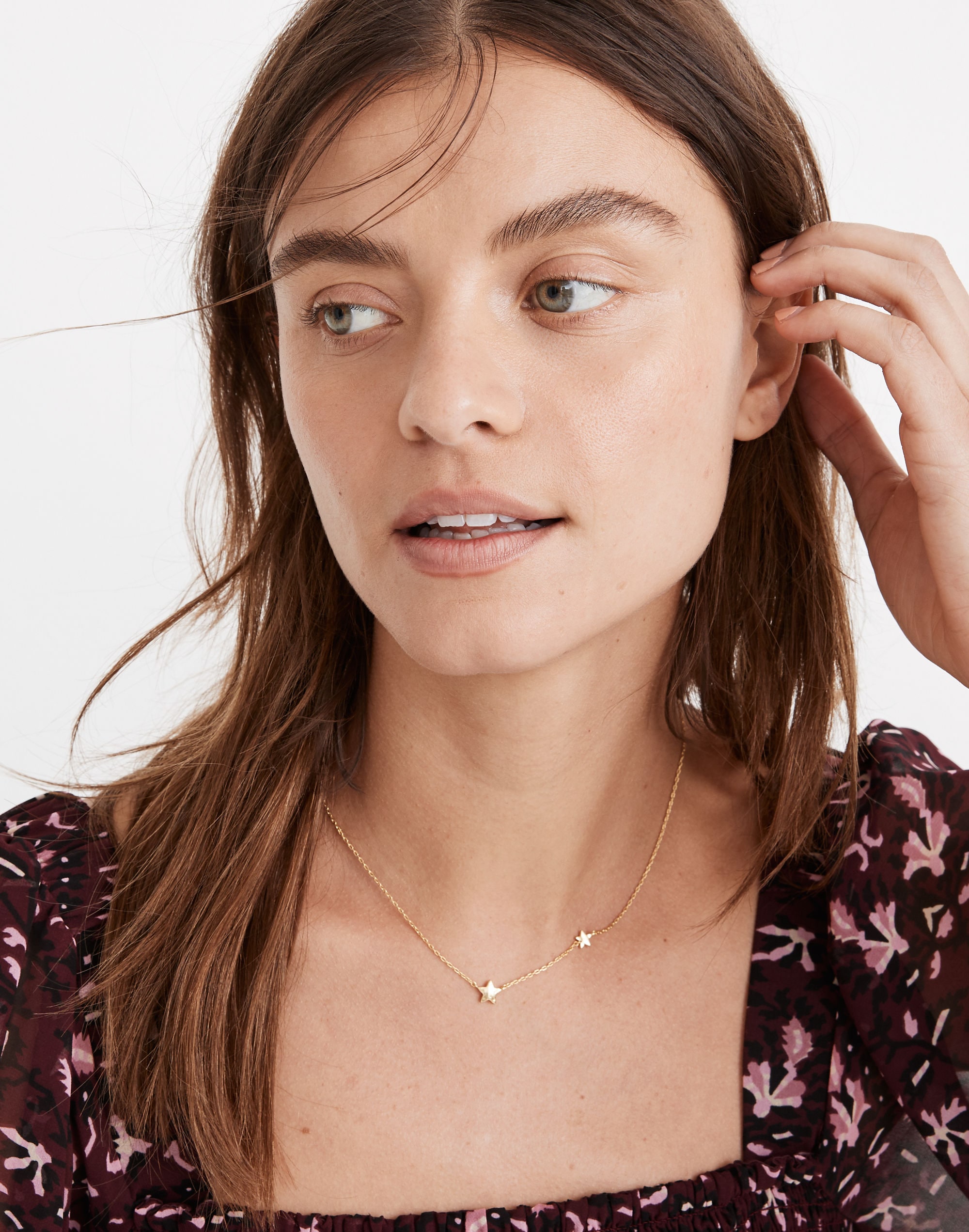 Hammered Star Asymmetrical Choker Necklace