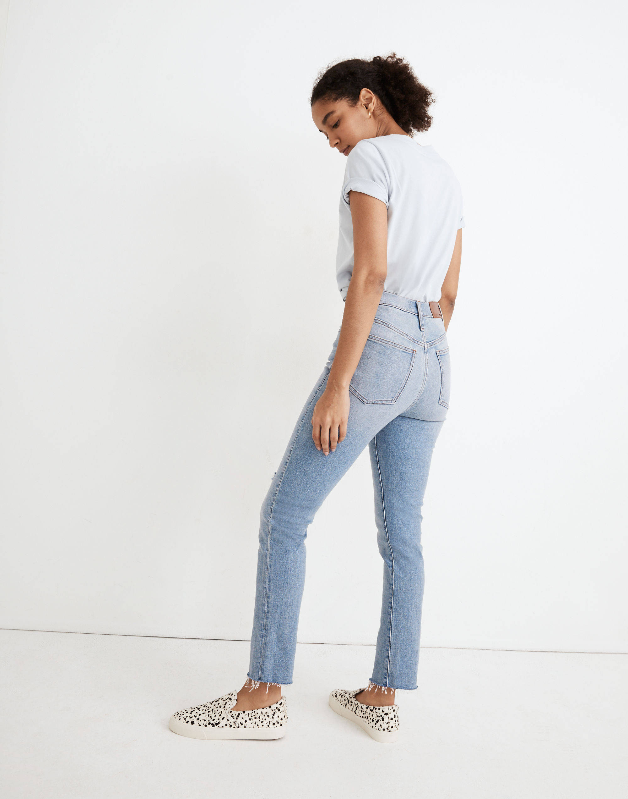 The Petite Perfect Vintage Jean in Coffey Wash: Worn-In Edition