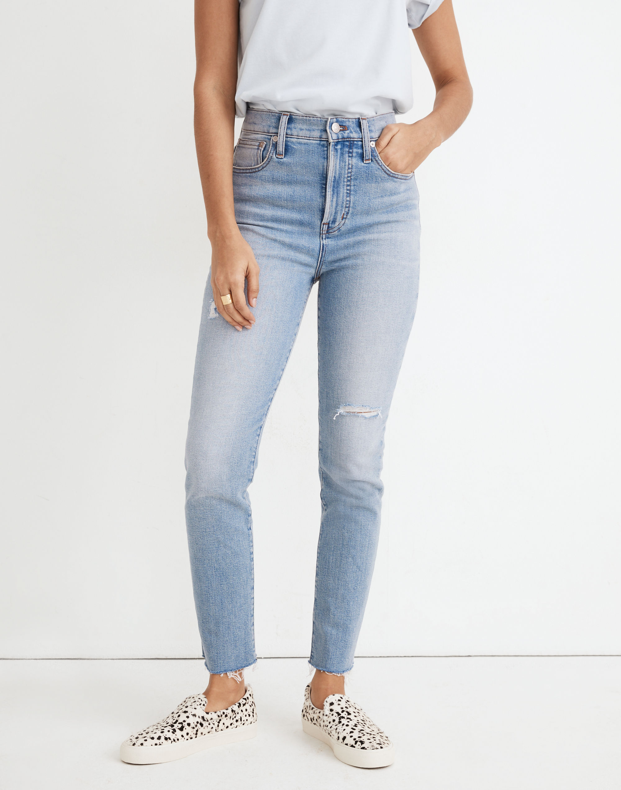 The Petite Perfect Vintage Jean in Coffey Wash: Worn-In Edition